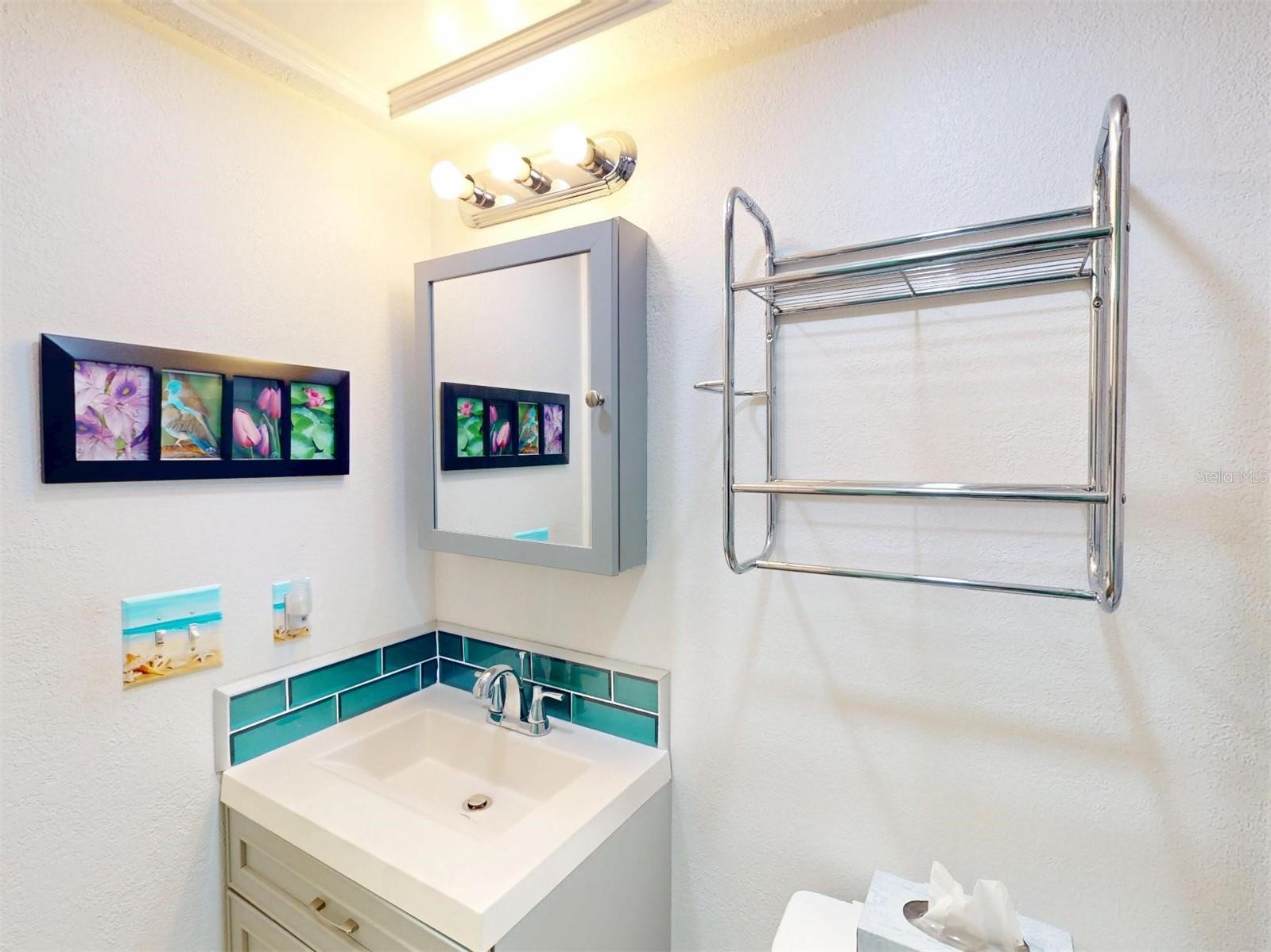 Image 45 of 79 For 4072 Oakview Drive C5