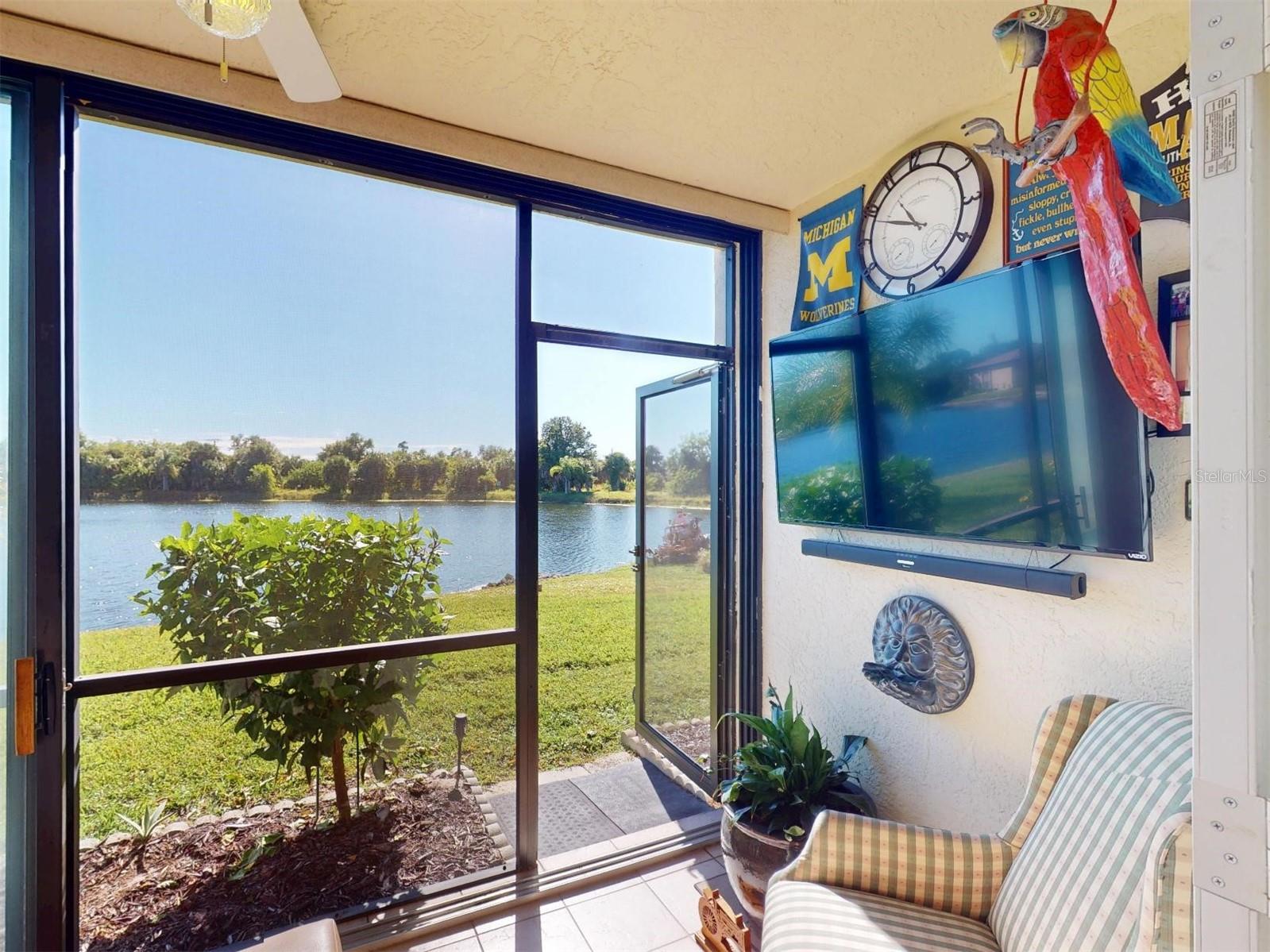 Image 50 of 79 For 4072 Oakview Drive C5