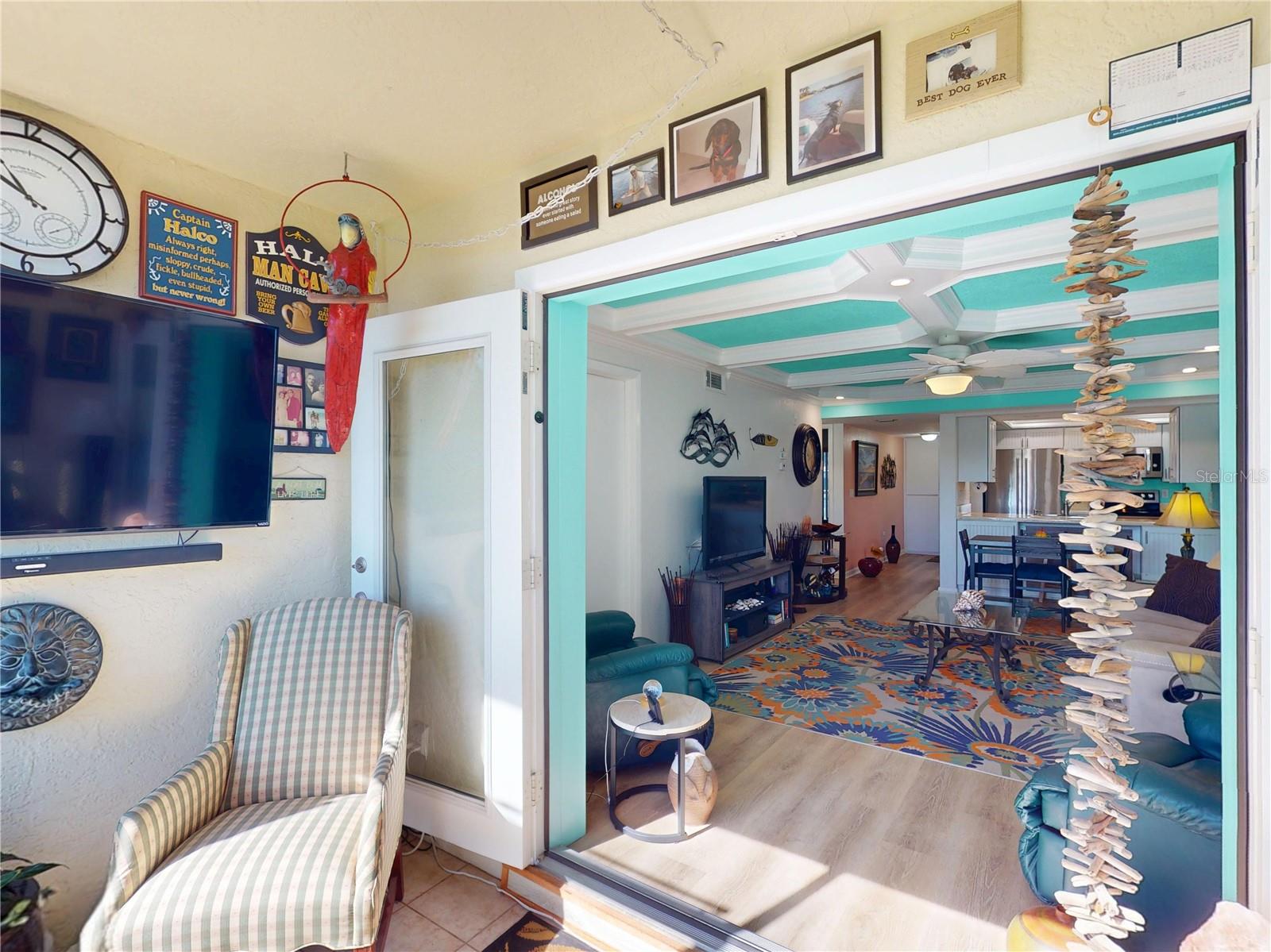 Image 51 of 79 For 4072 Oakview Drive C5