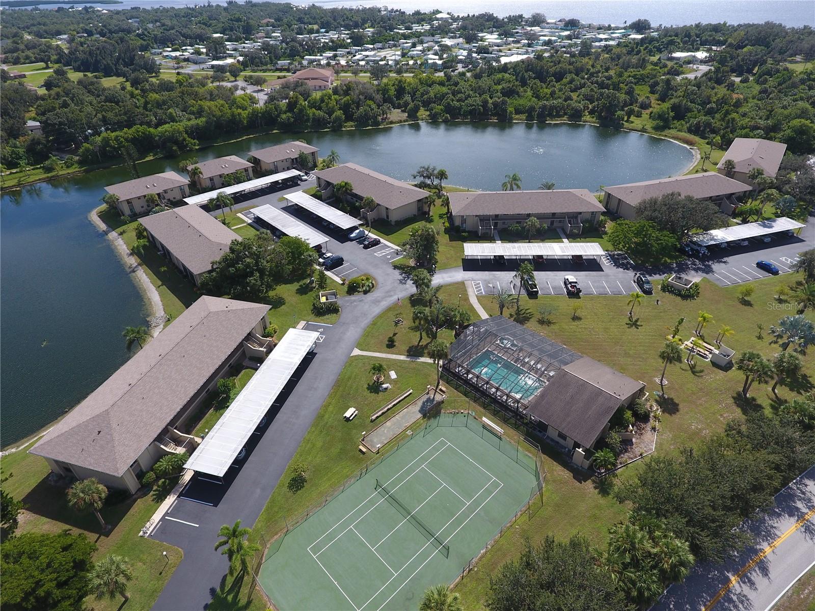 Image 66 of 79 For 4072 Oakview Drive C5