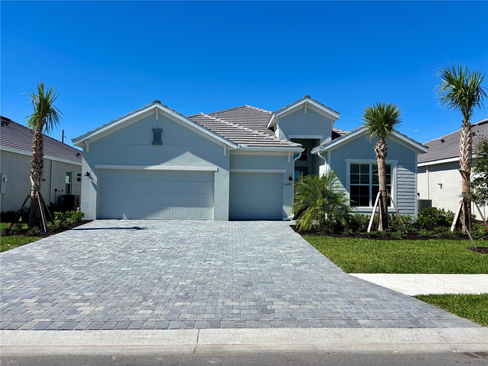 Details for 5608 Lightening Whelk Lane, LAKEWOOD RANCH, FL 34211