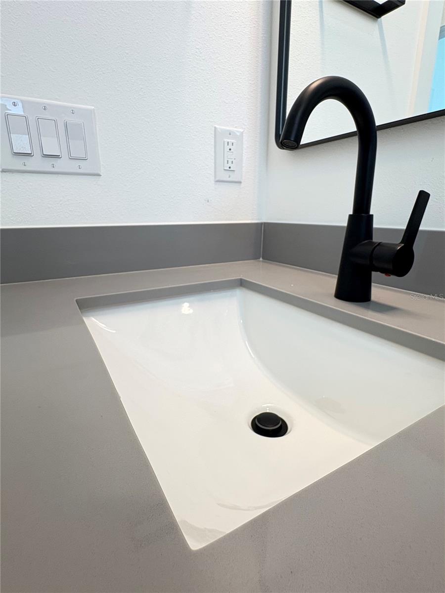 Image 19 of 32 For 2257 Hagoplan Lane