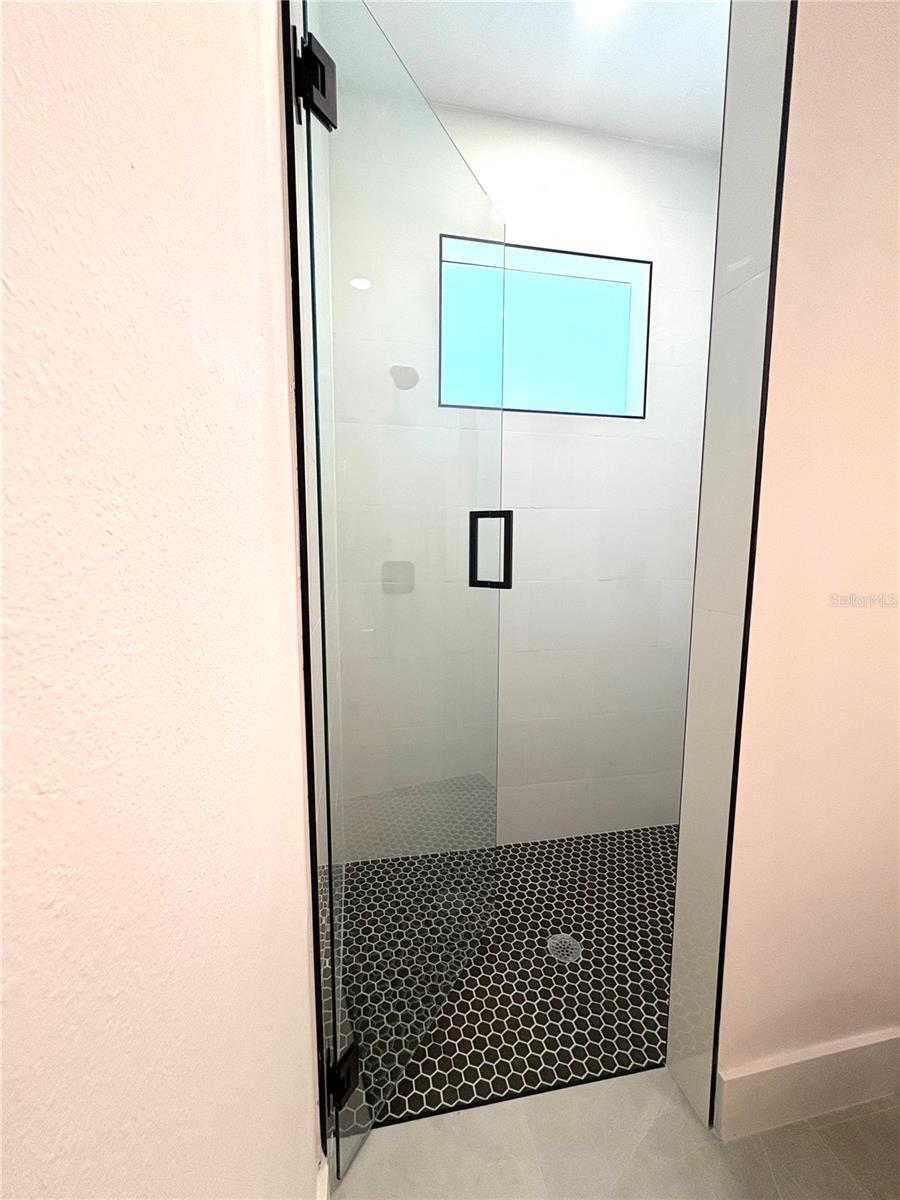 Image 26 of 32 For 2257 Hagoplan Lane