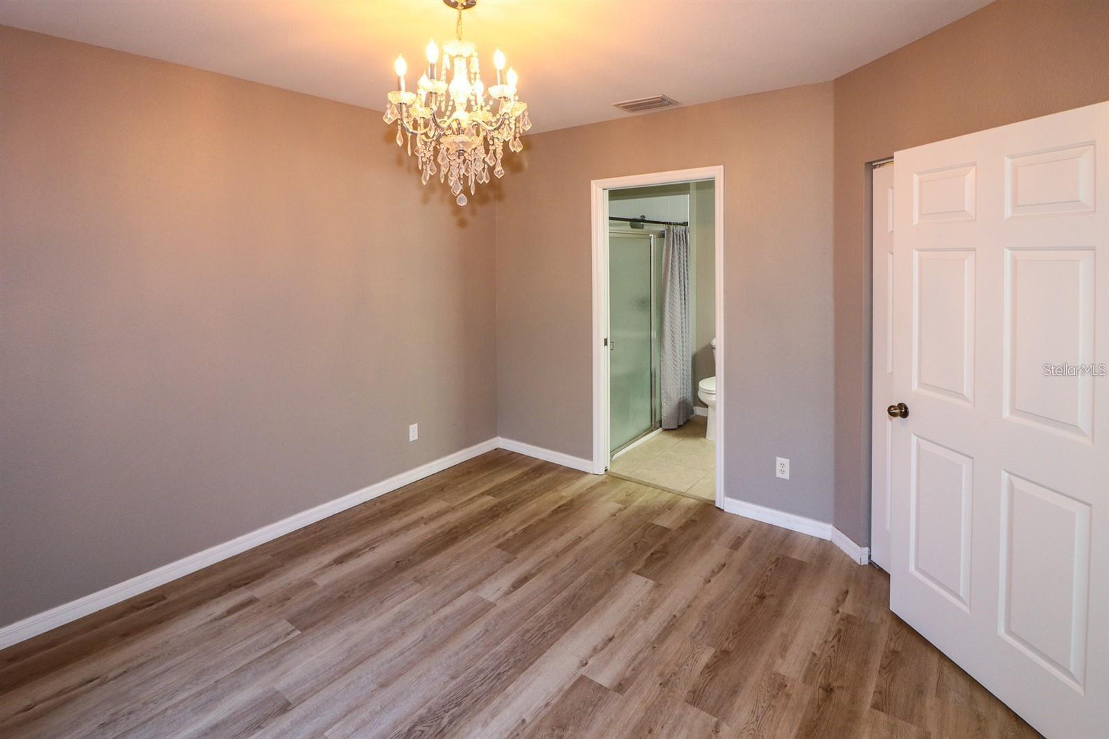 Image 15 of 40 For 2081 Willow Hammock Circle F105