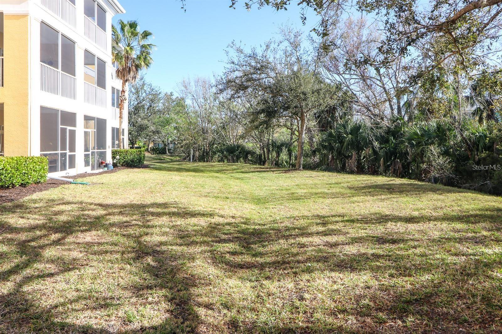 Image 21 of 40 For 2081 Willow Hammock Circle F105