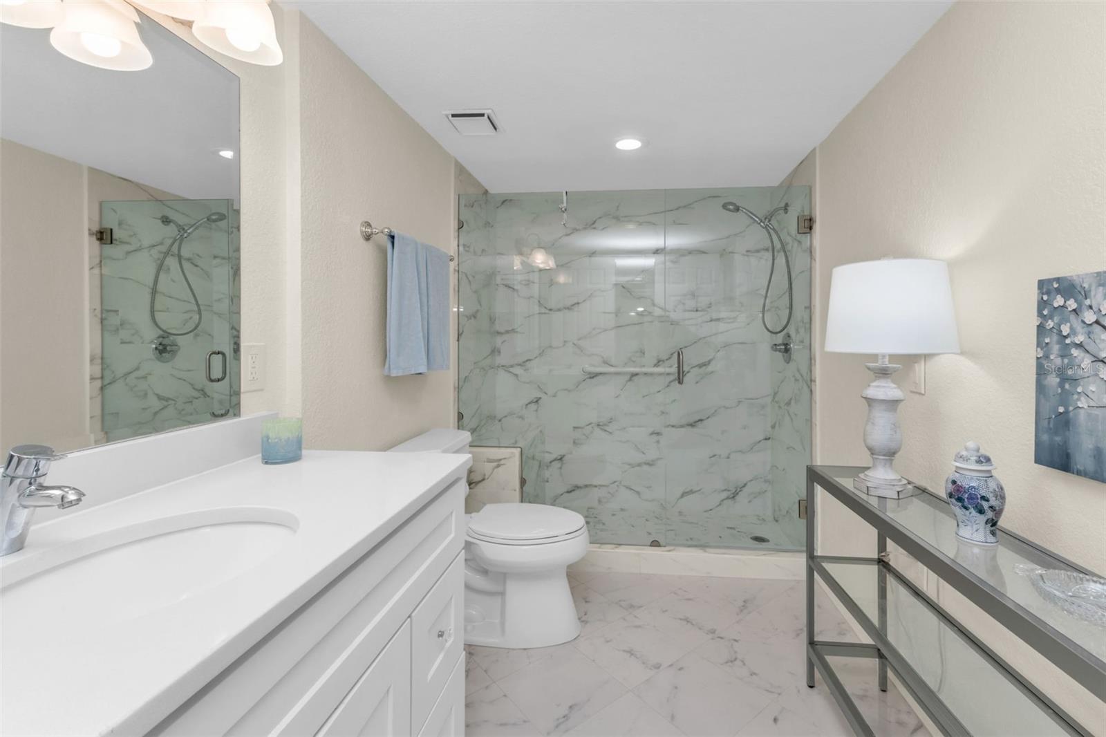 Image 25 of 49 For 1601 Park Beach Circle 136-18