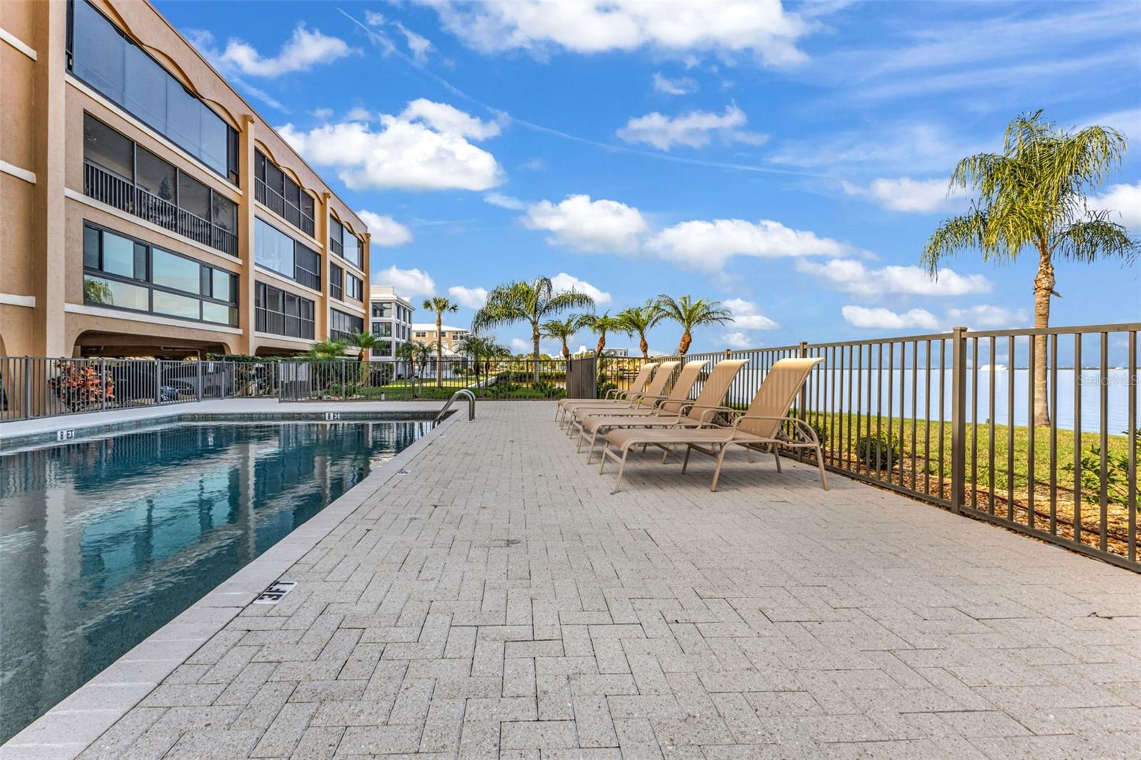 Image 45 of 49 For 1601 Park Beach Circle 136-18