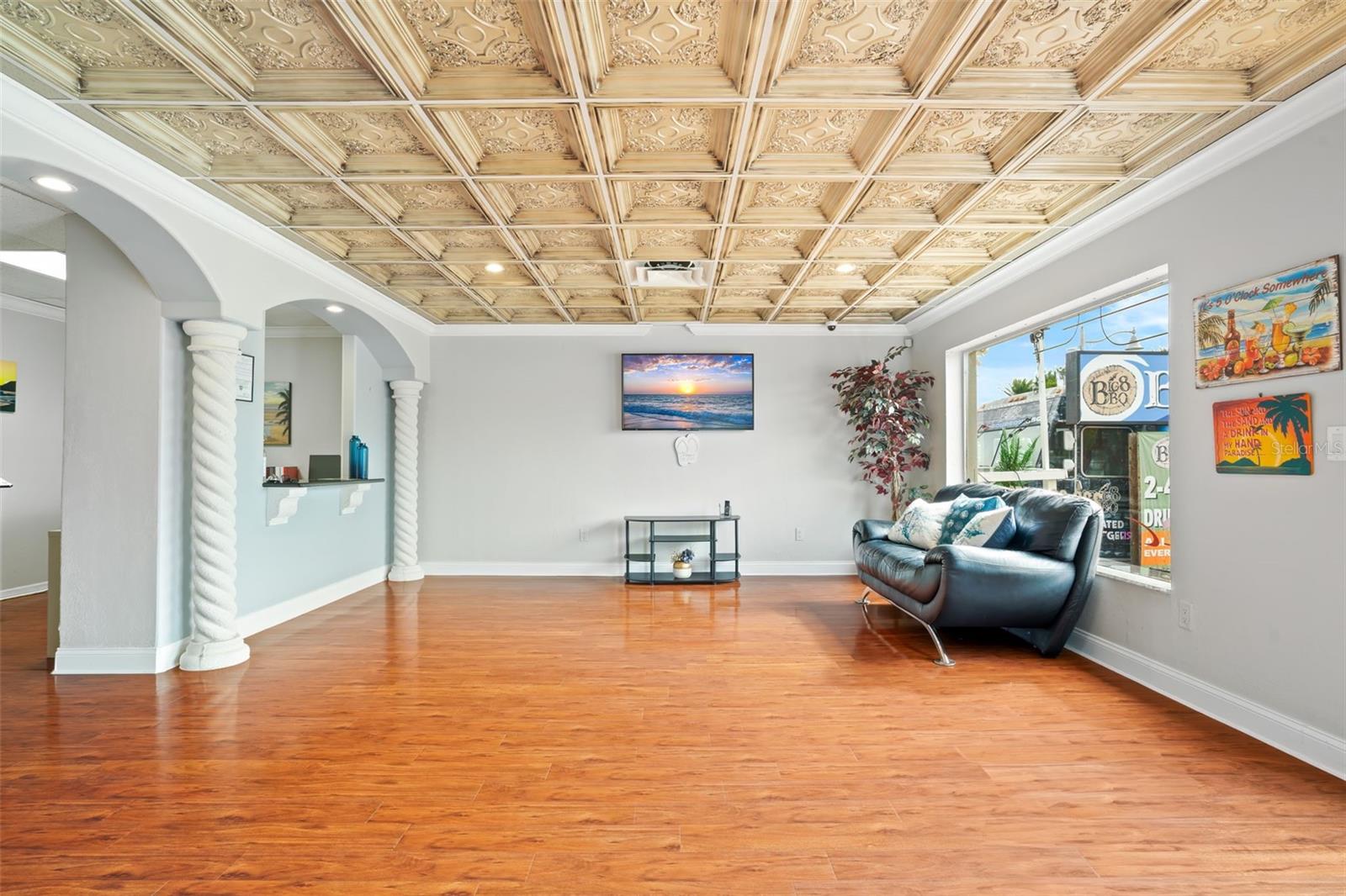 Image 19 of 38 For 1213 47th Terrace