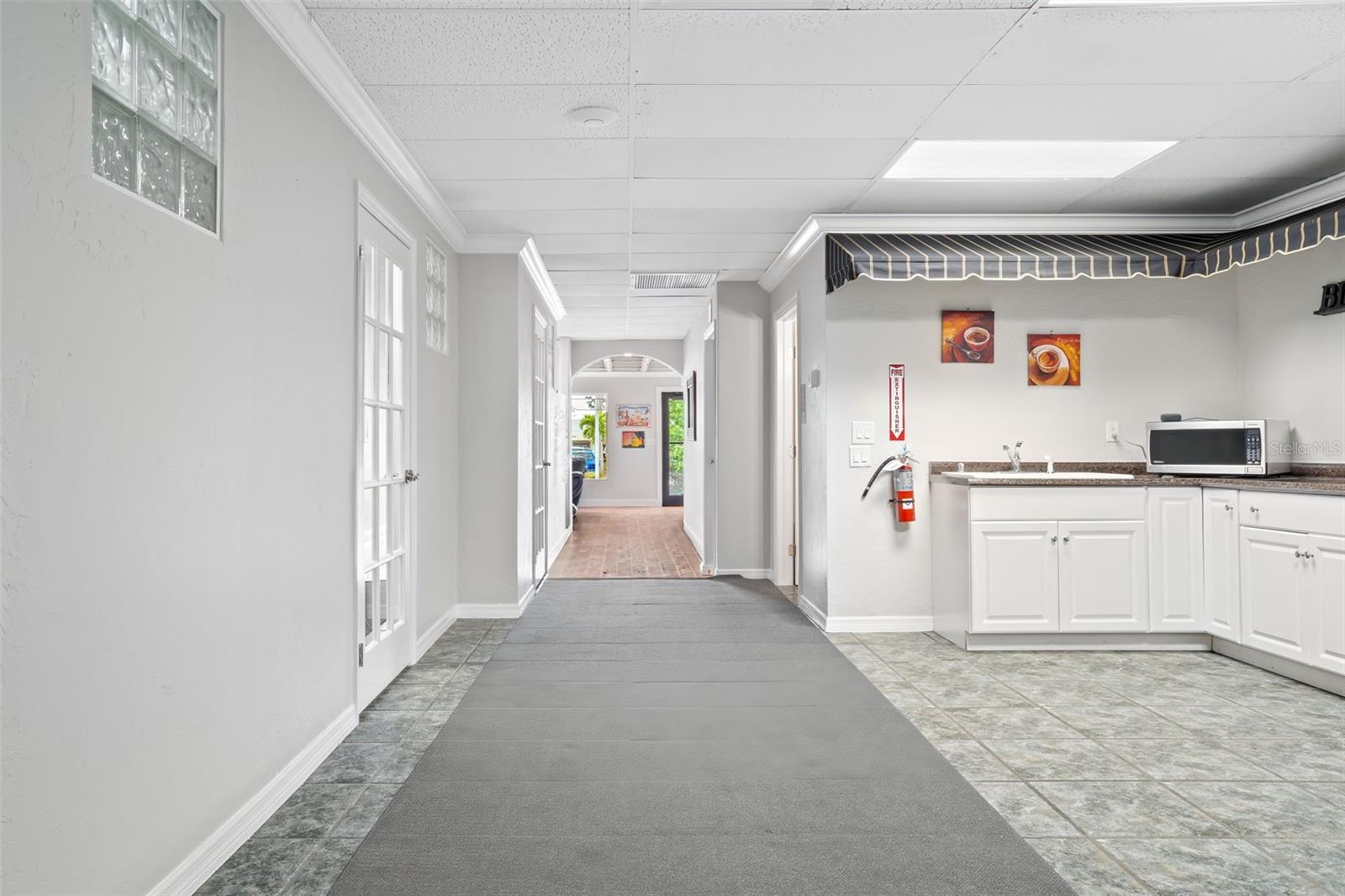 Image 22 of 38 For 1213 47th Terrace