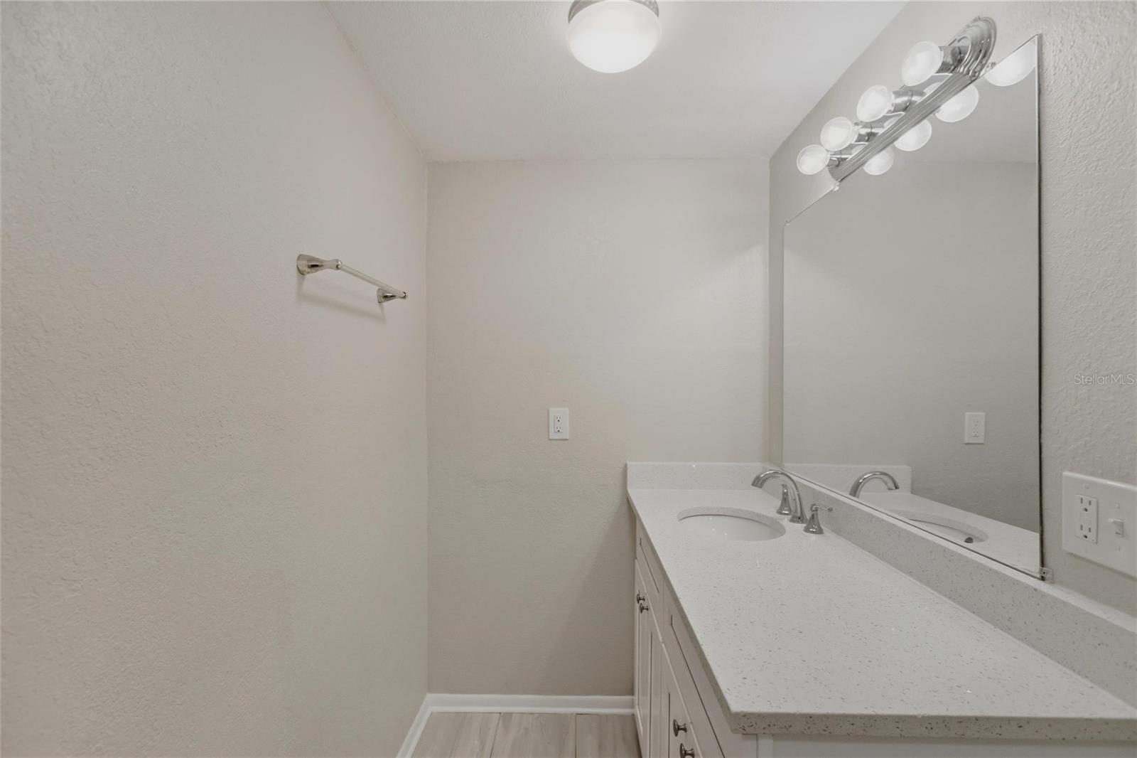 Image 15 of 33 For 101 Oberlin Road