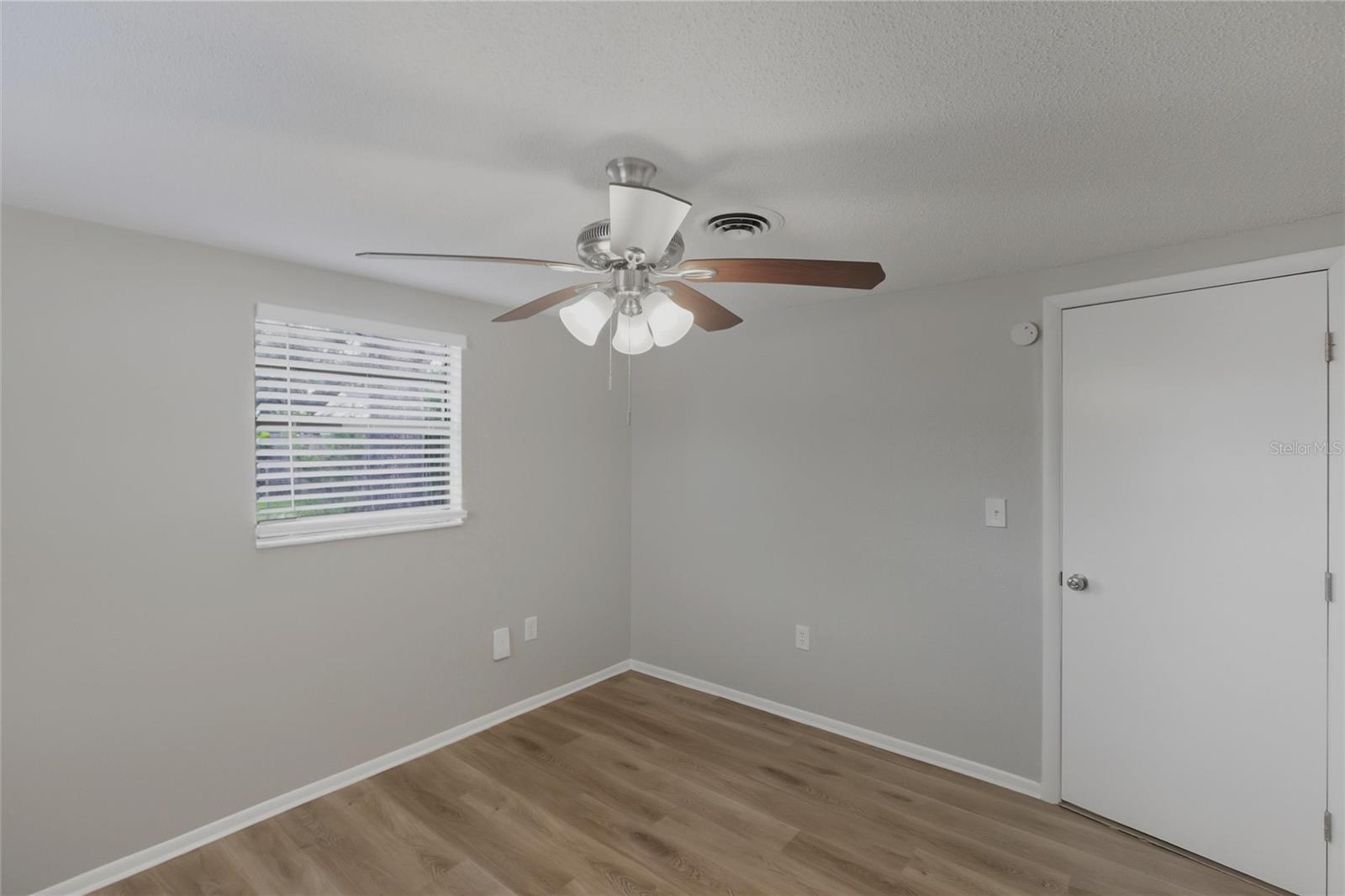 Image 22 of 33 For 101 Oberlin Road