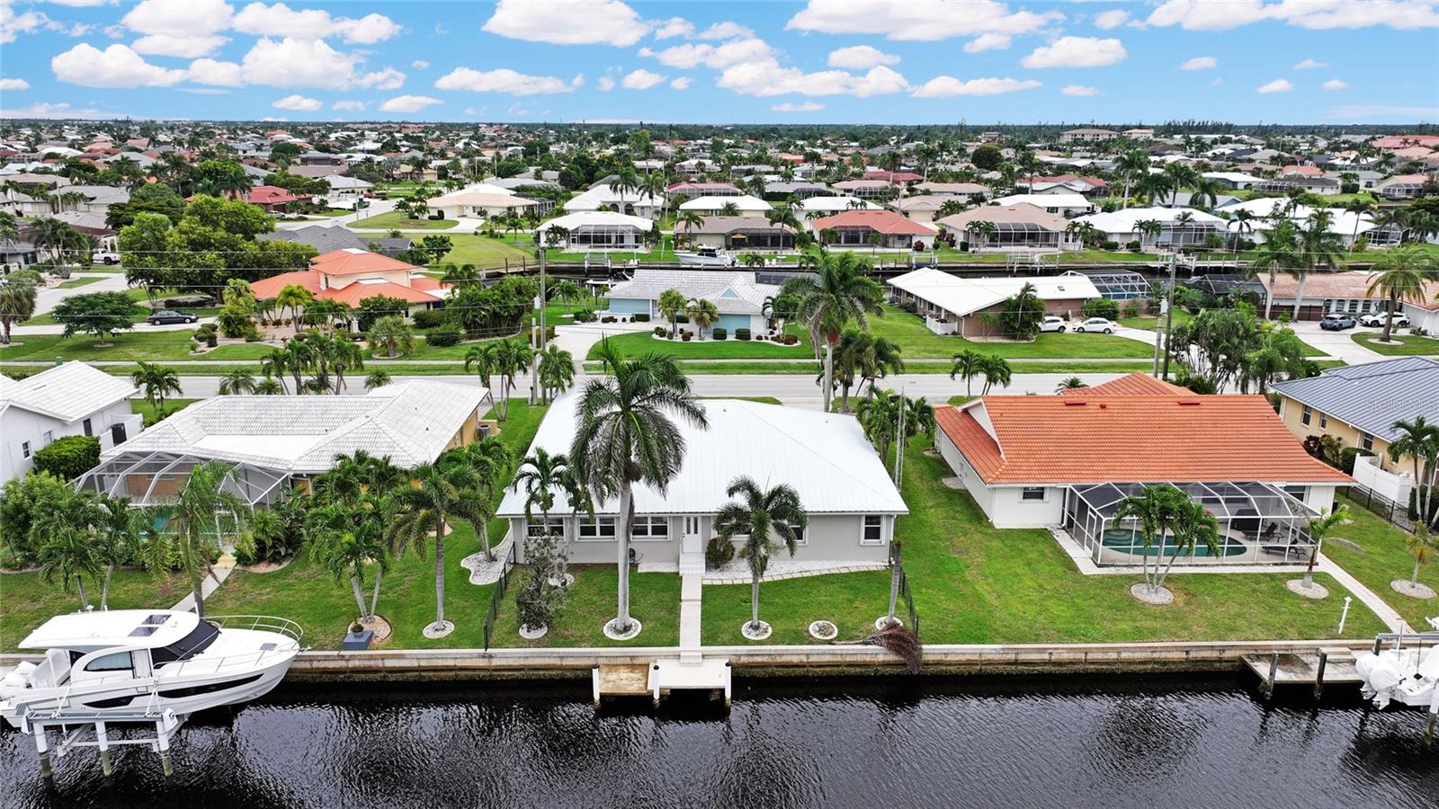 Image 3 of 39 For 931 Bal Harbor Boulevard
