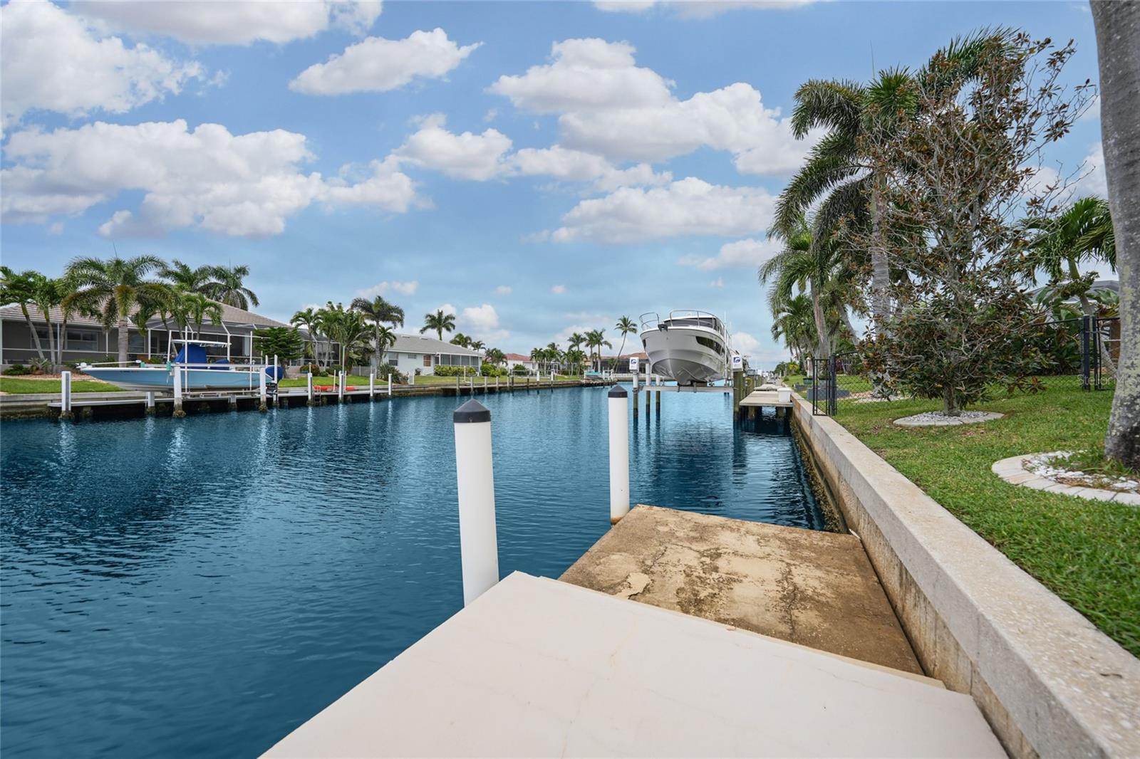 Image 35 of 39 For 931 Bal Harbor Boulevard