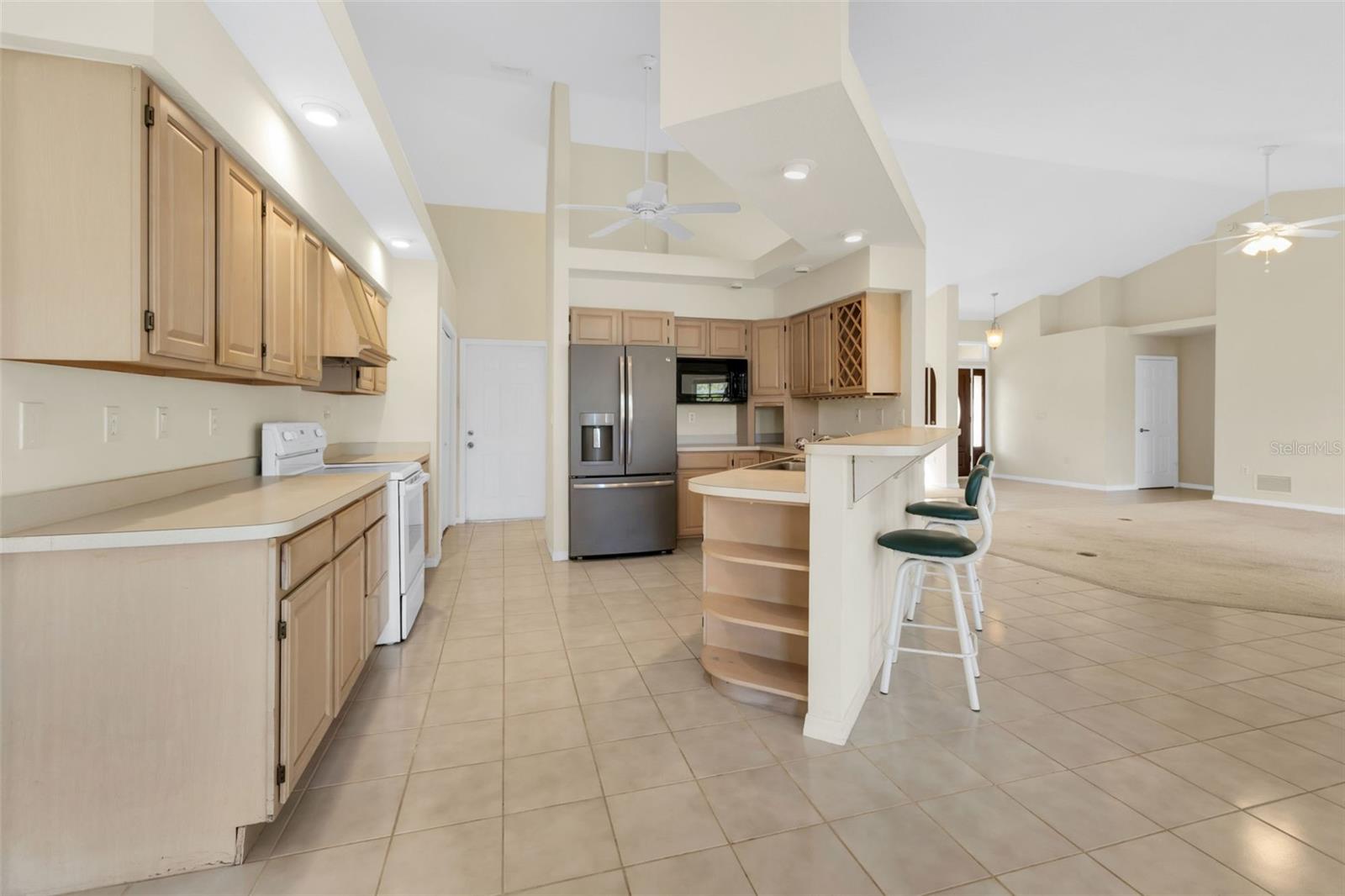 Image 2 of 44 For 25170 Harborside Boulevard