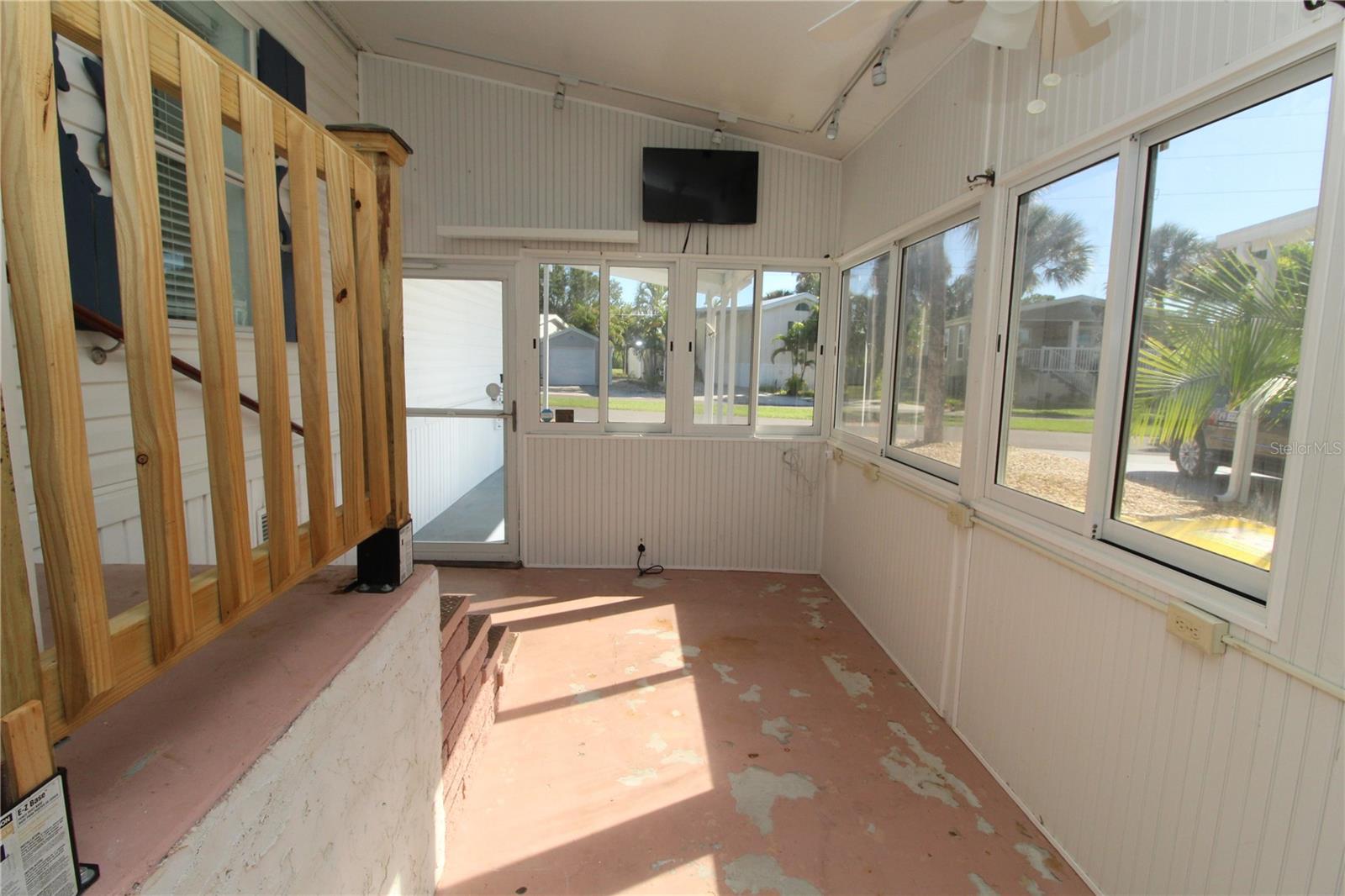 Image 12 of 76 For 3119 Bayside Parkway