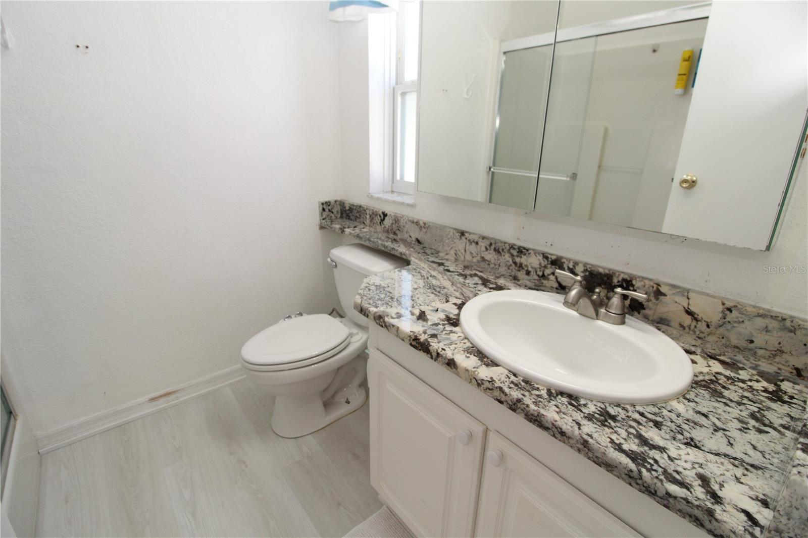 Image 42 of 76 For 3119 Bayside Parkway