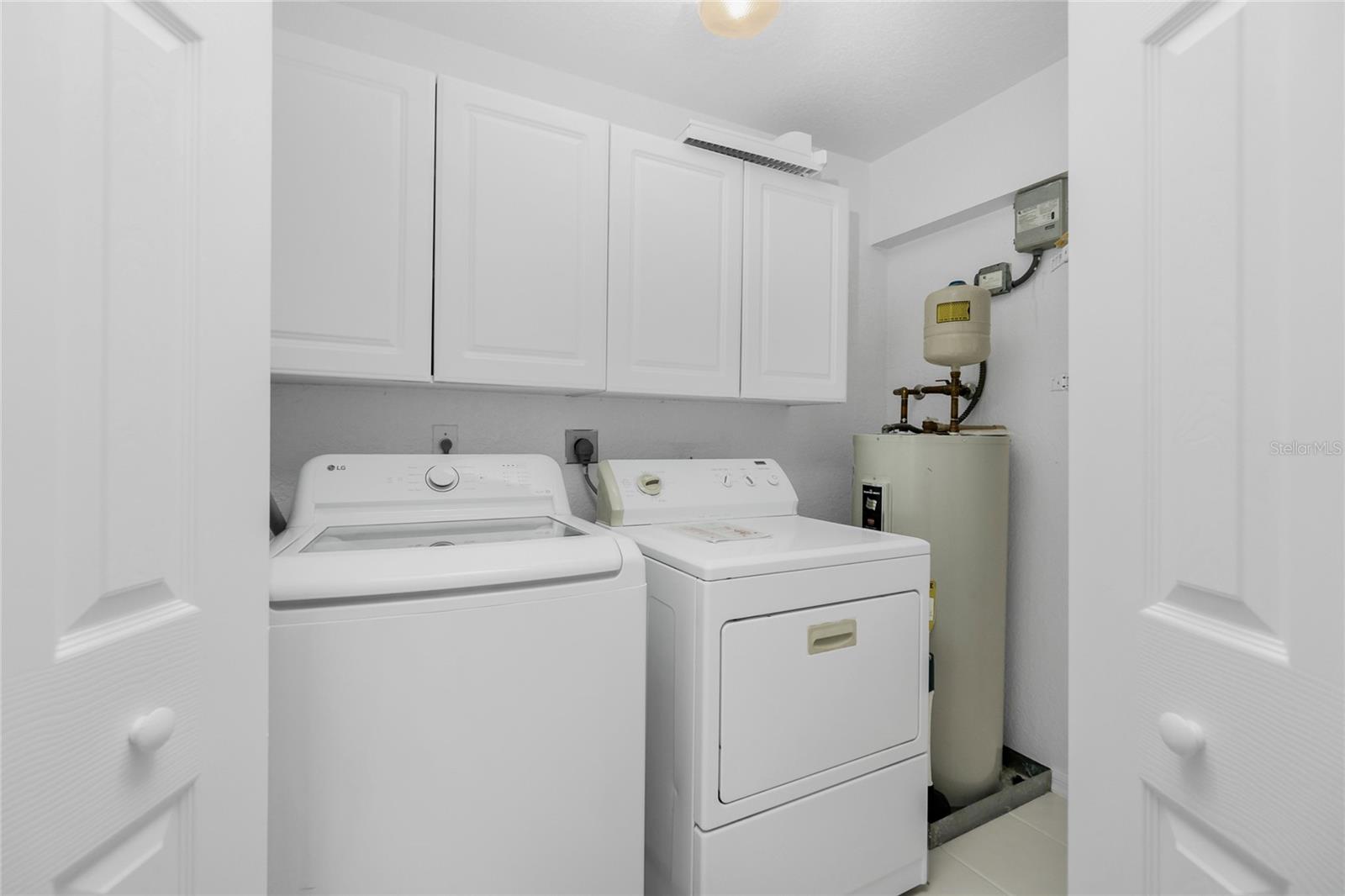 Image 28 of 49 For 1640 Atares Drive 21