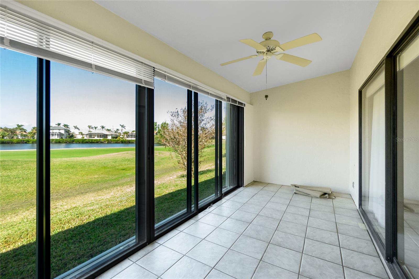 Image 31 of 49 For 1640 Atares Drive 21