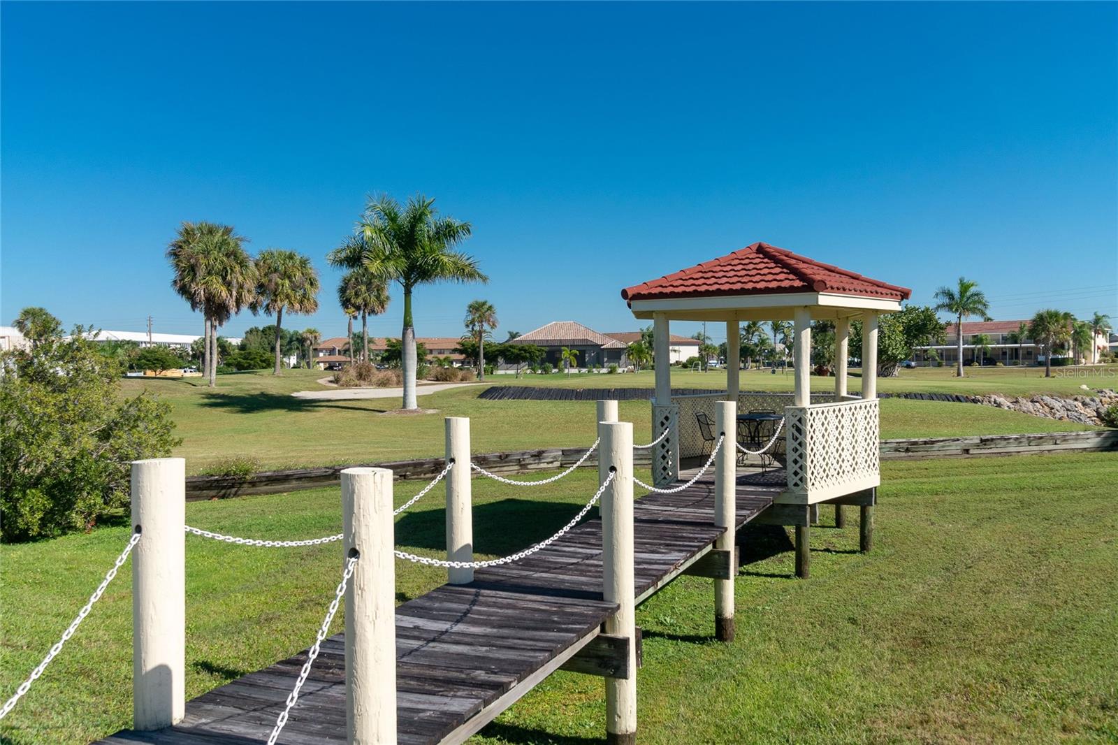 Image 40 of 49 For 1640 Atares Drive 21