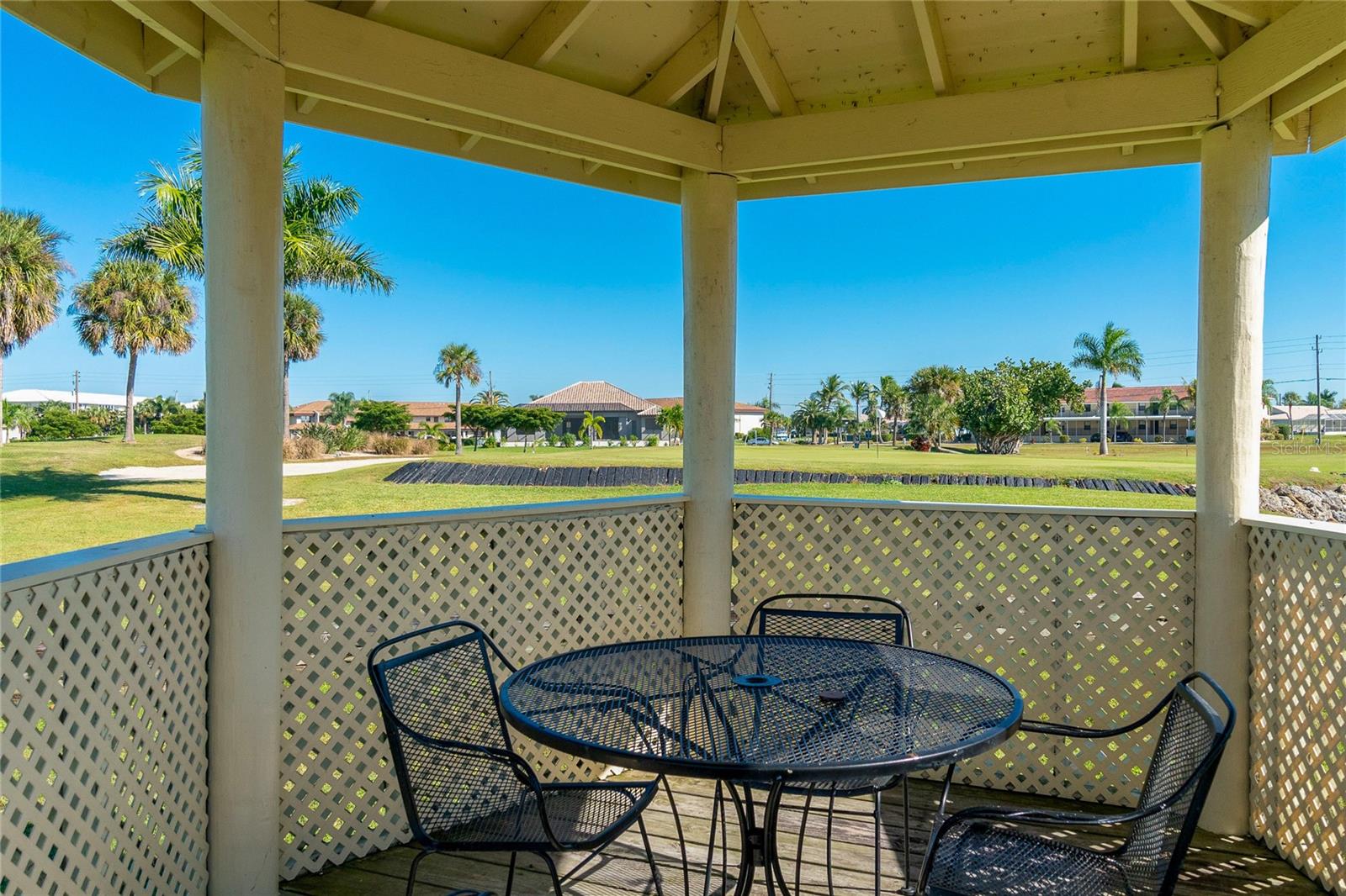 Image 42 of 49 For 1640 Atares Drive 21