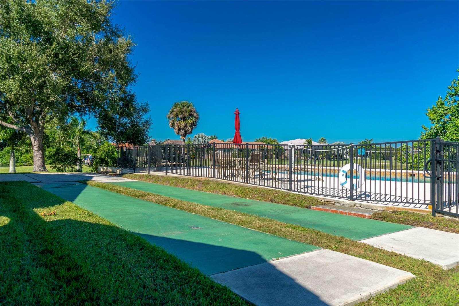 Image 43 of 49 For 1640 Atares Drive 21