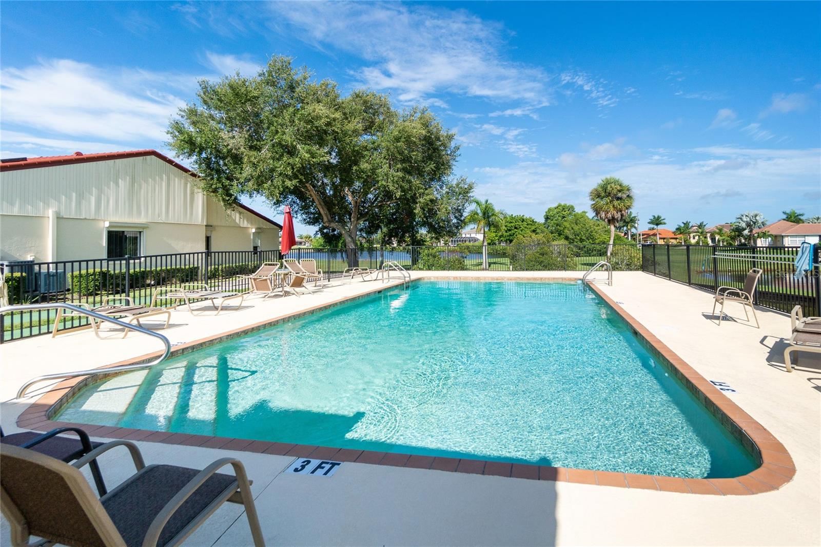 Image 46 of 49 For 1640 Atares Drive 21