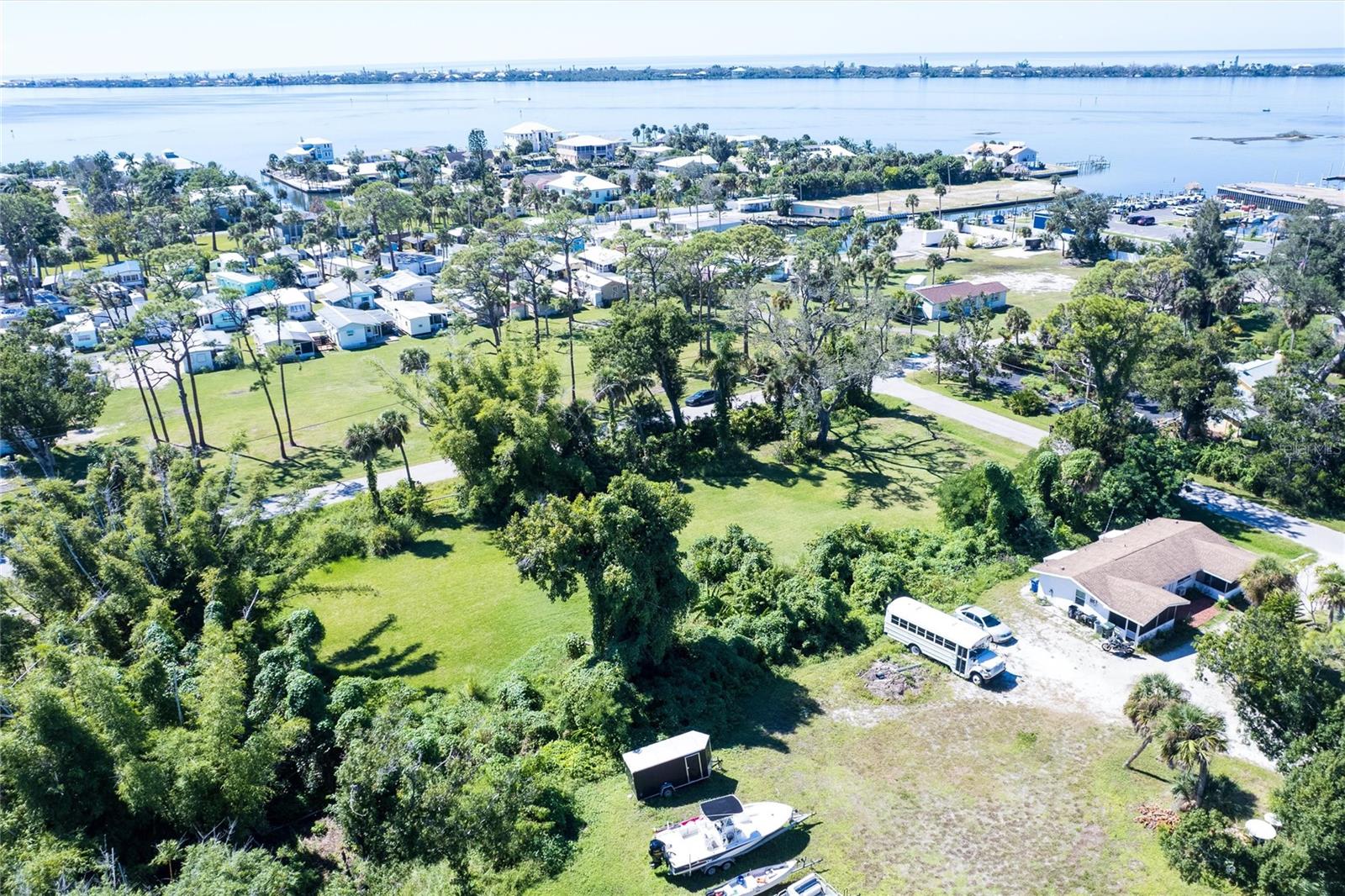 Image 6 of 16 For 0 Pineapple Street