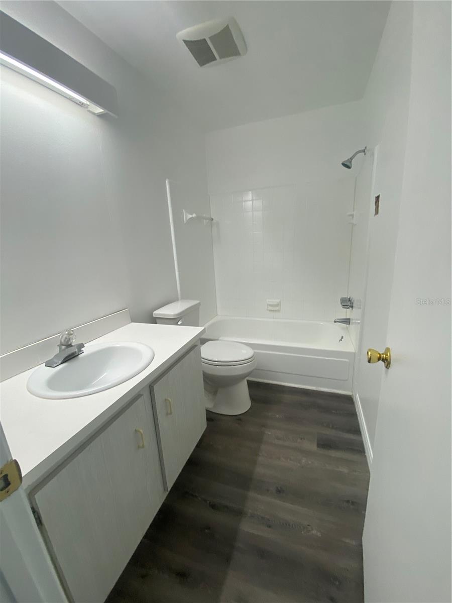 Image 11 of 20 For 22578 Laika Avenue