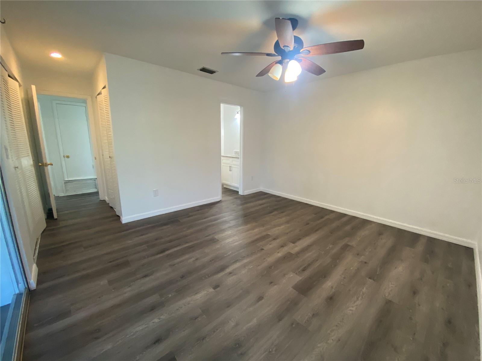 Image 16 of 20 For 22578 Laika Avenue