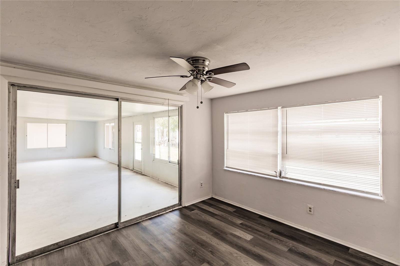 Image 9 of 11 For 214 Grace Street