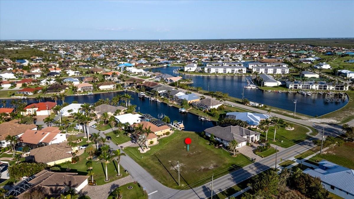 Image 4 of 26 For 1653 Bobolink Court