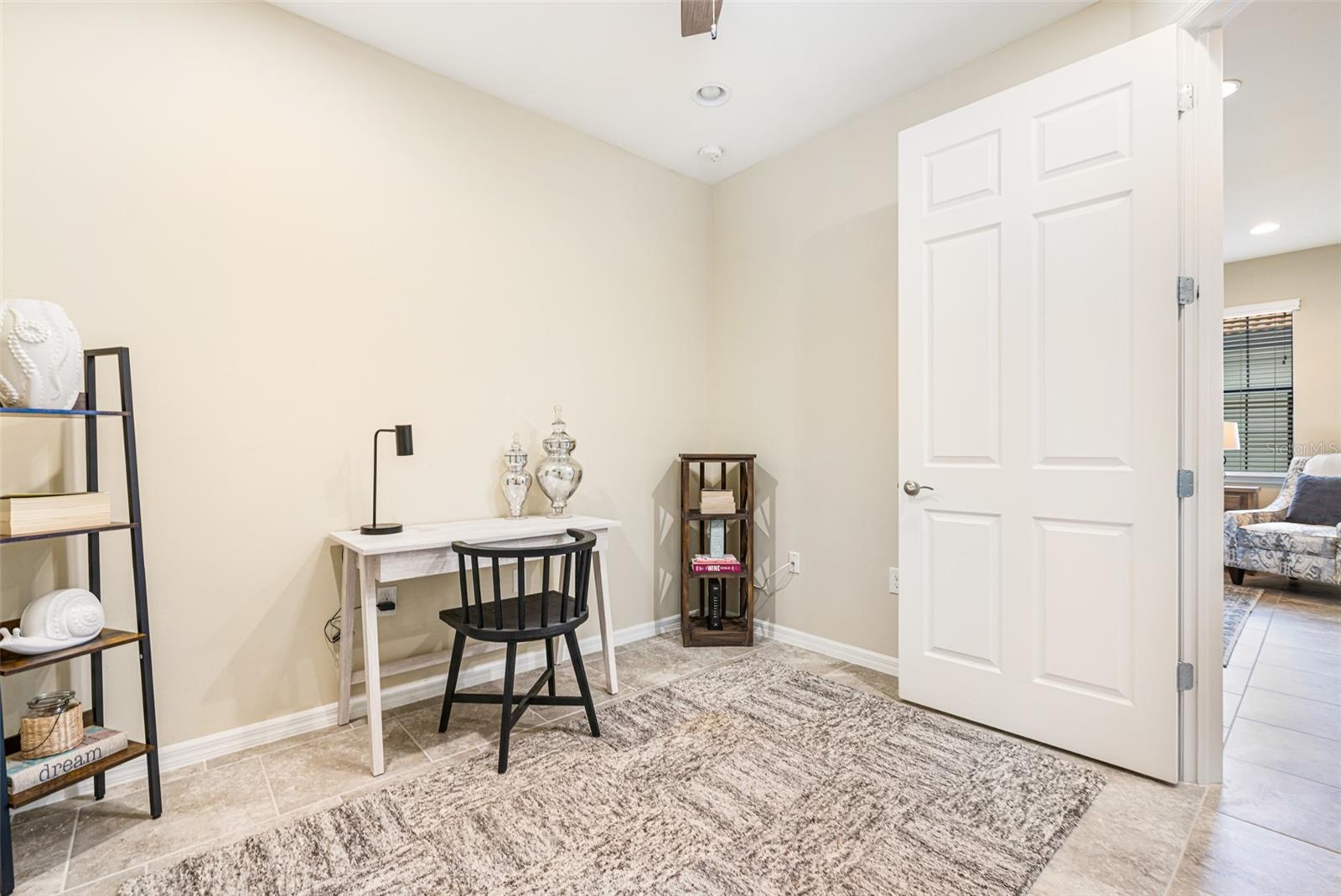Image 22 of 33 For 26225 Palace Lane 202