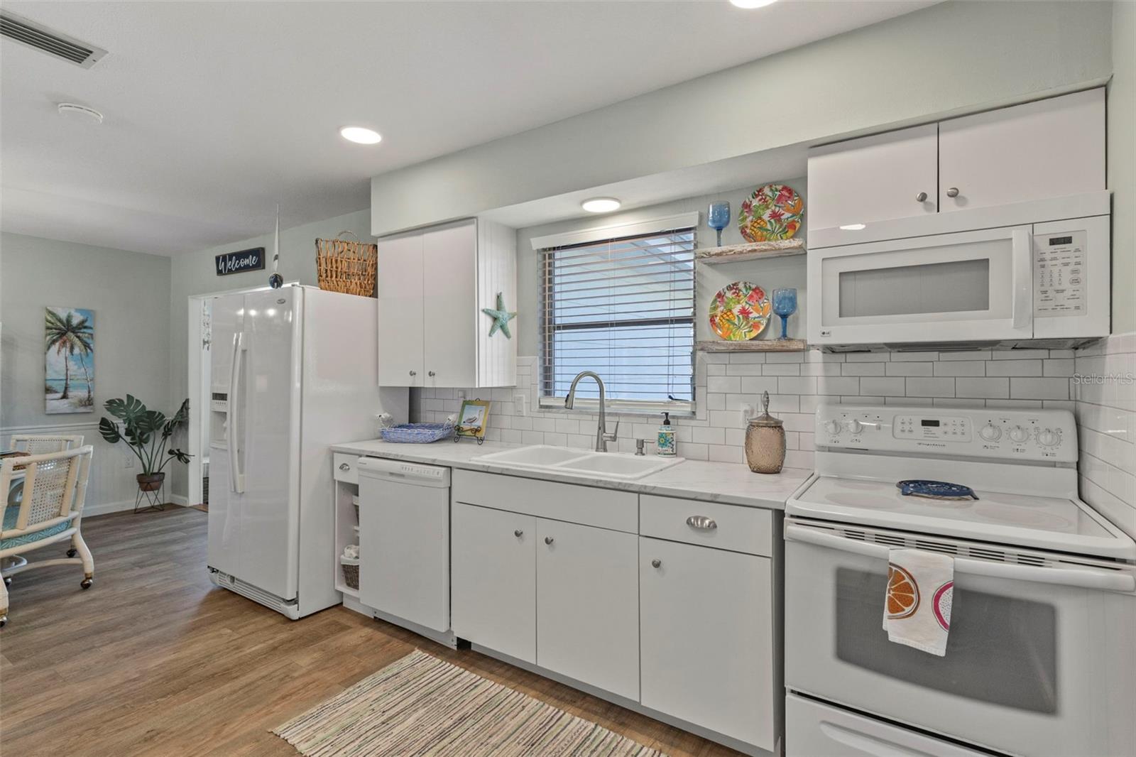 Image 10 of 42 For 702 Poinciana Road