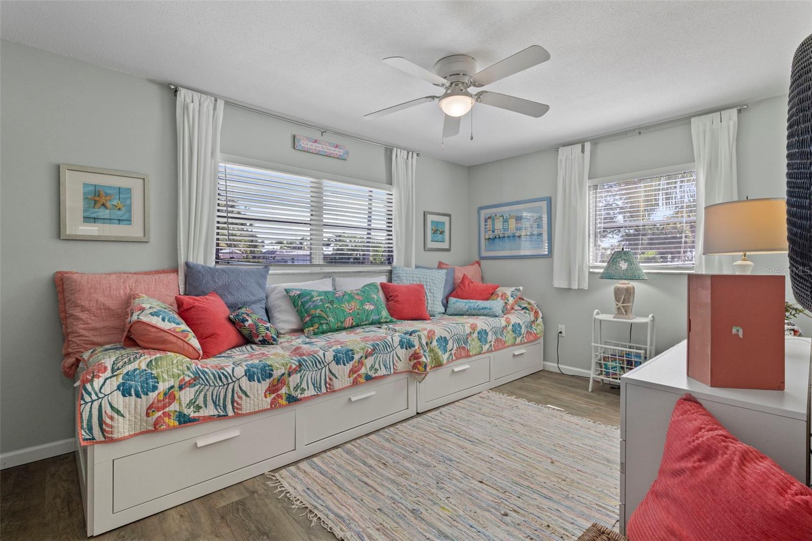 Image 17 of 42 For 702 Poinciana Road