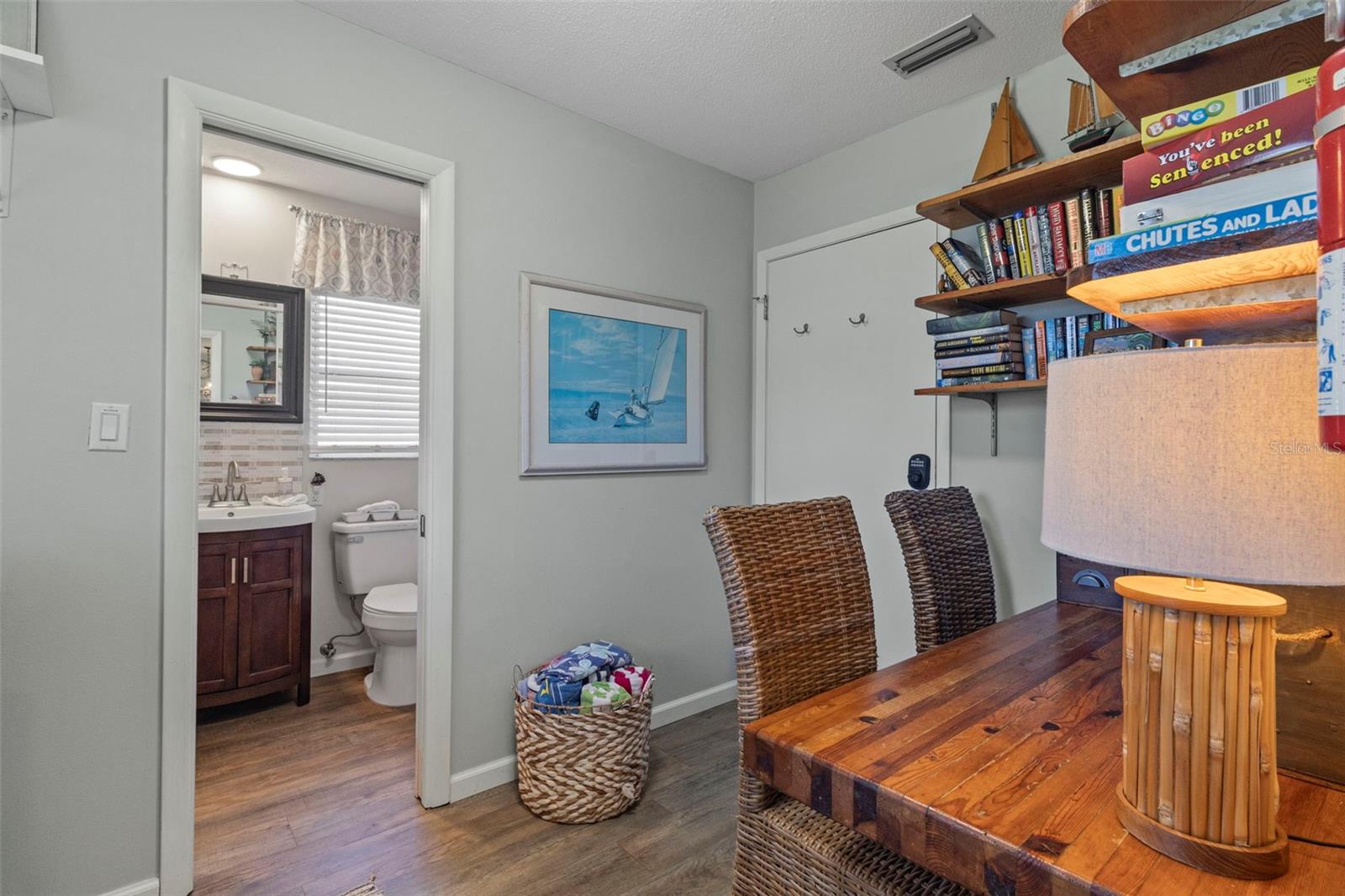 Image 19 of 42 For 702 Poinciana Road