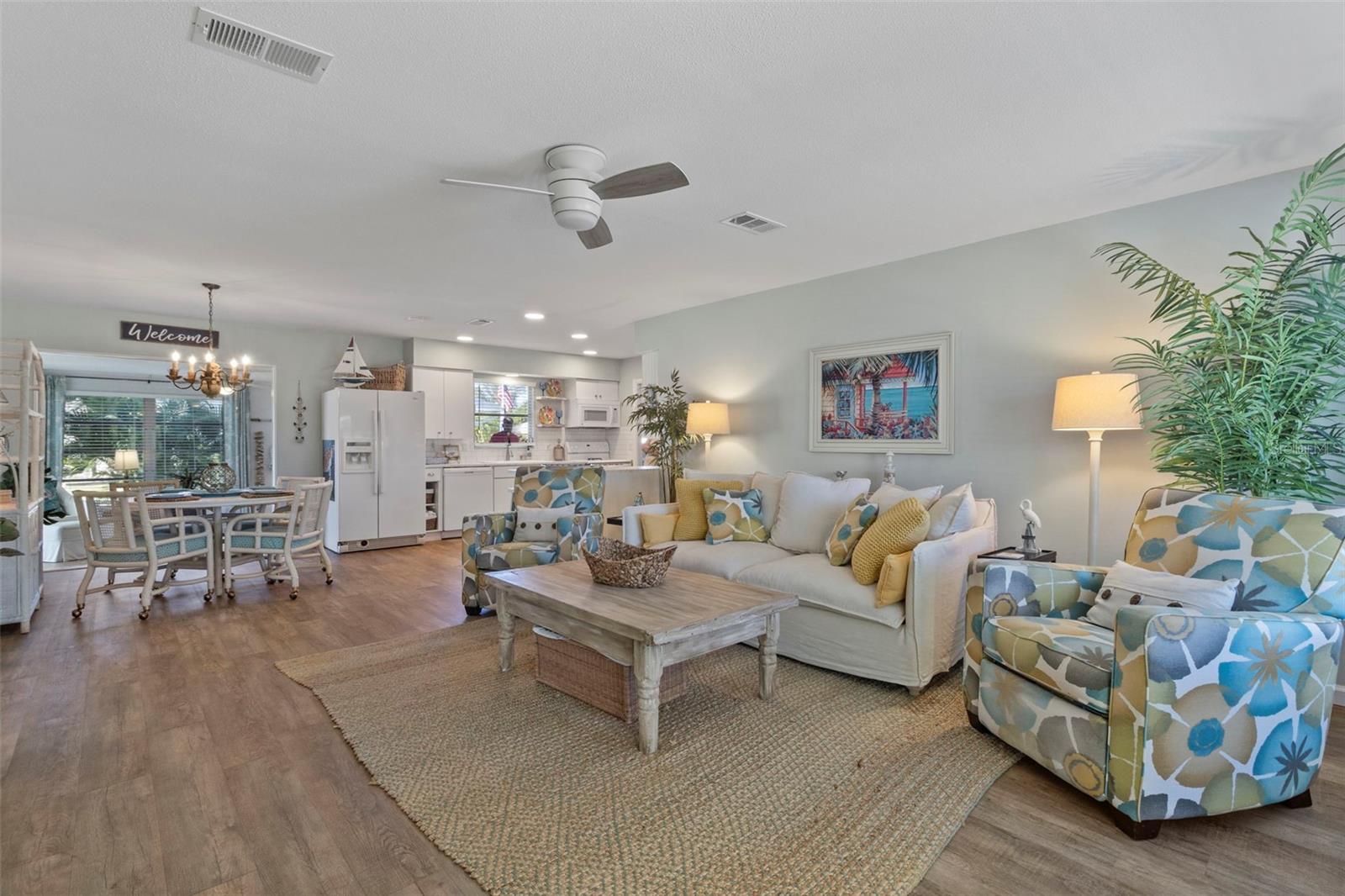 Image 5 of 42 For 702 Poinciana Road