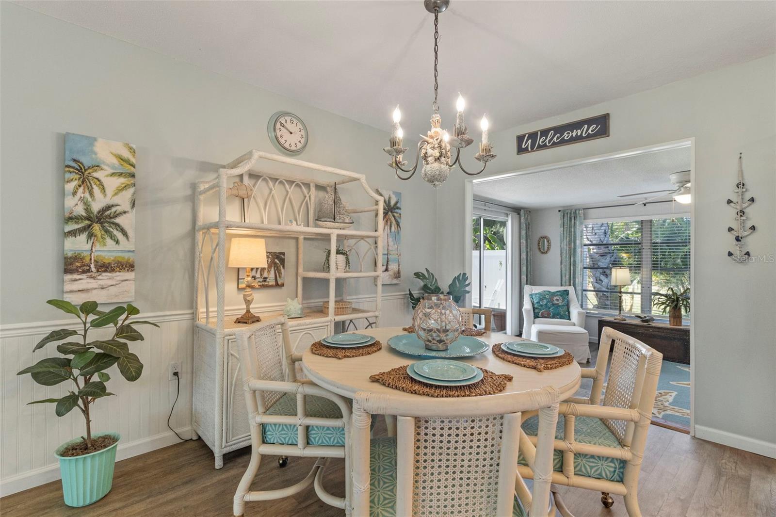 Image 7 of 42 For 702 Poinciana Road