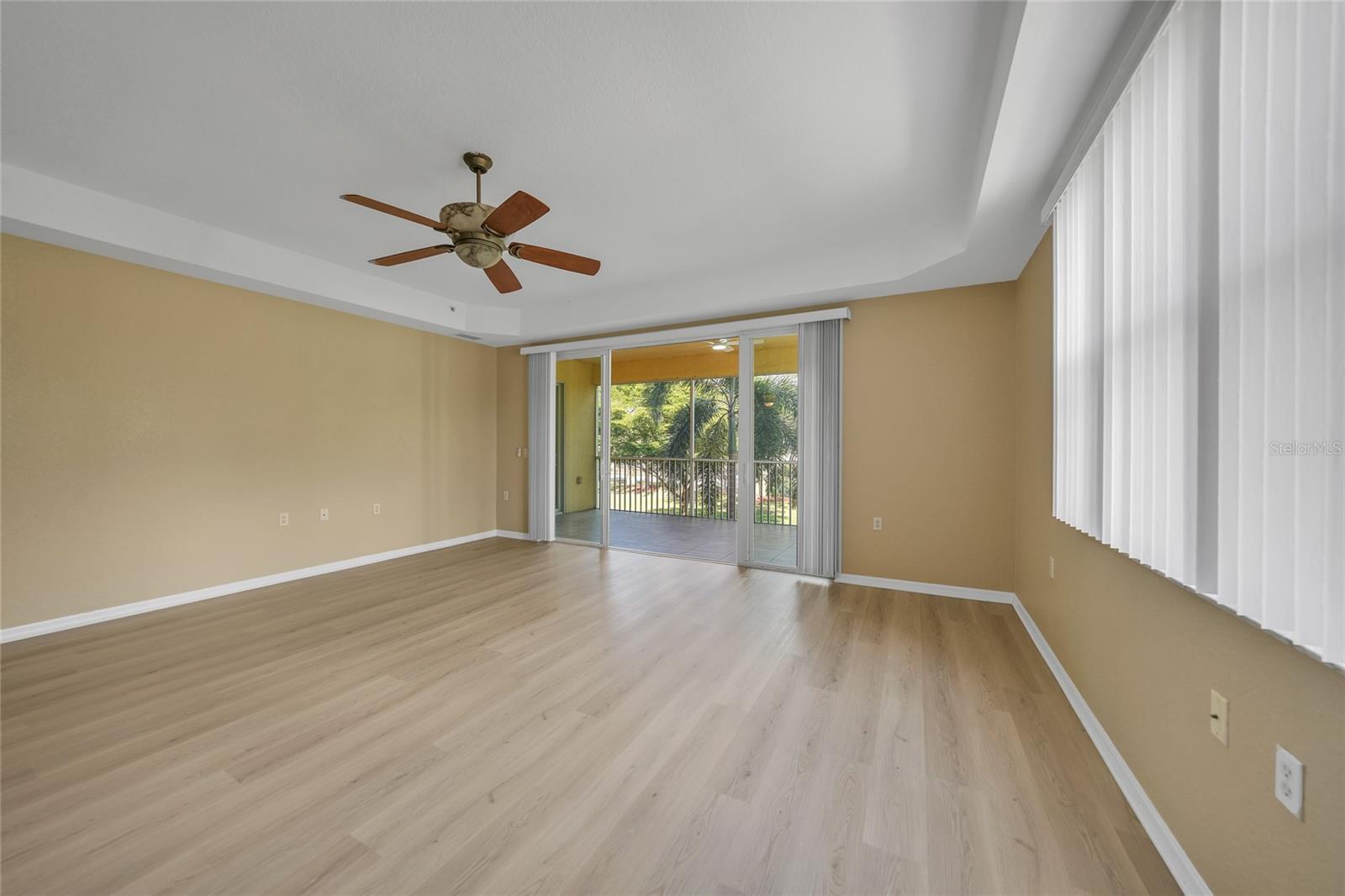 Image 9 of 59 For 255 End Drive 4204