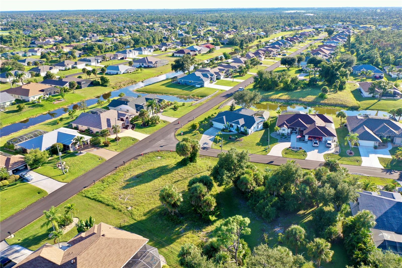 Image 5 of 28 For 2 Sportsman Way