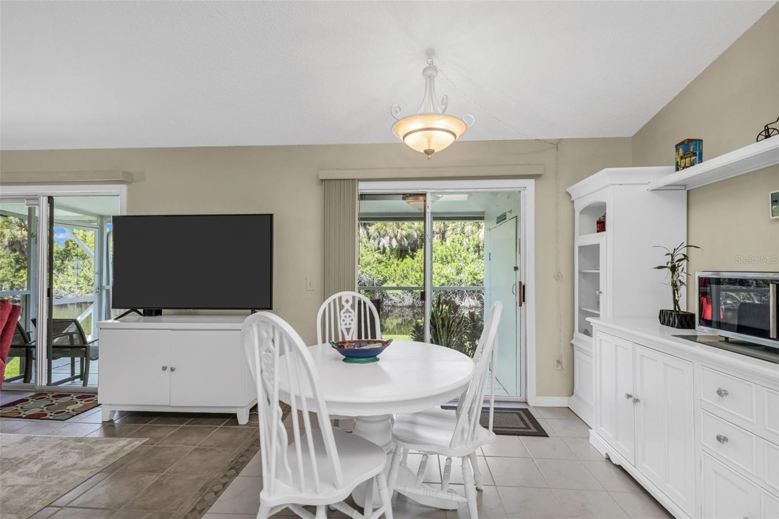 Image 9 of 55 For 14462 Worthwhile 37