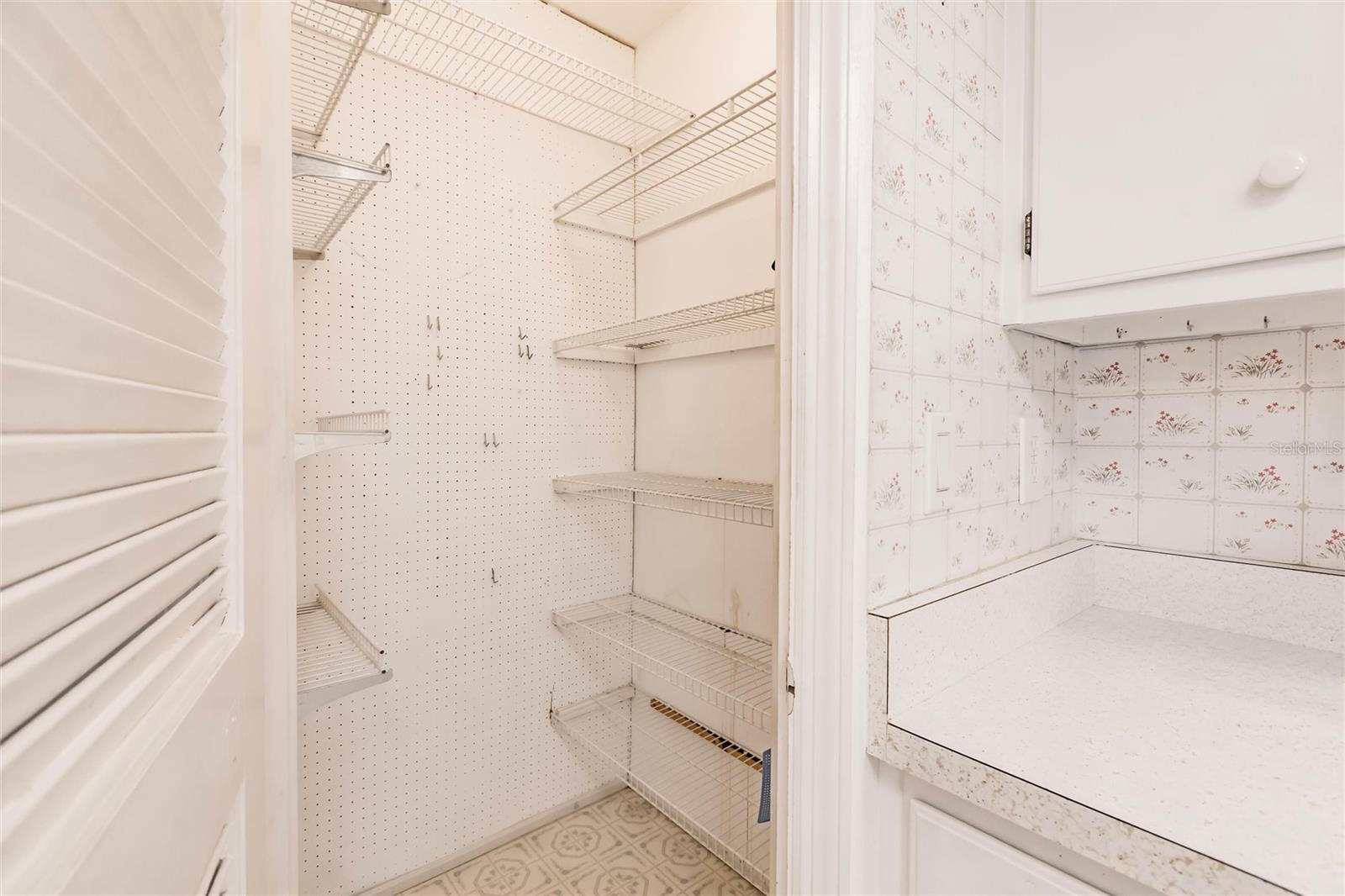 Image 11 of 42 For 4158 Tamiami Trail S-6