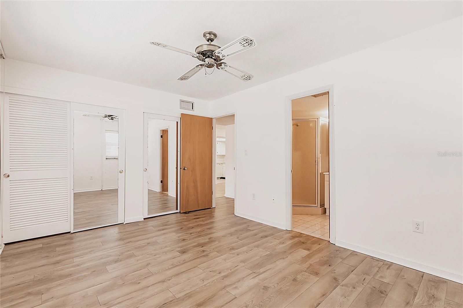 Image 15 of 42 For 4158 Tamiami Trail S-6