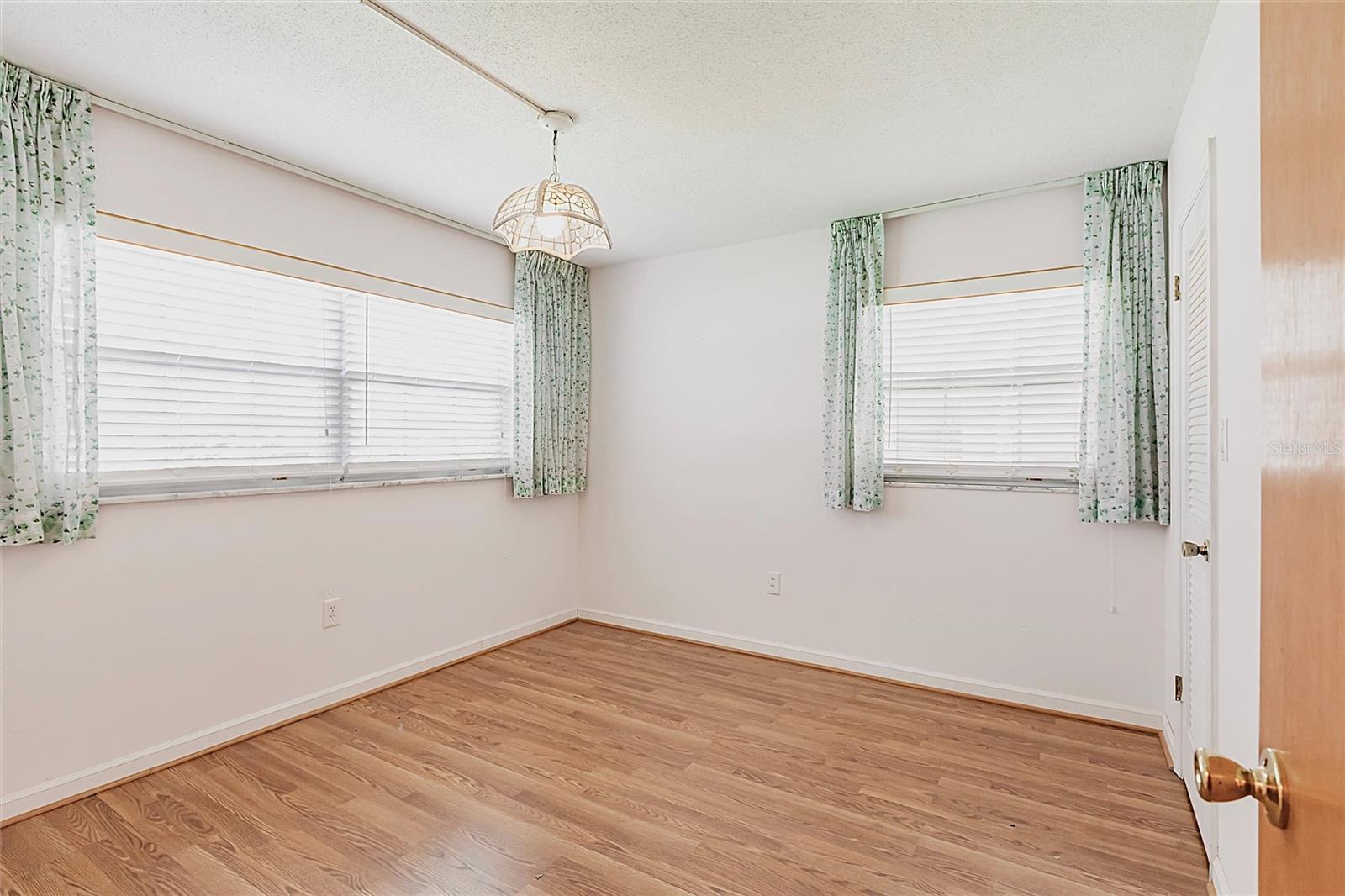 Image 19 of 42 For 4158 Tamiami Trail S-6