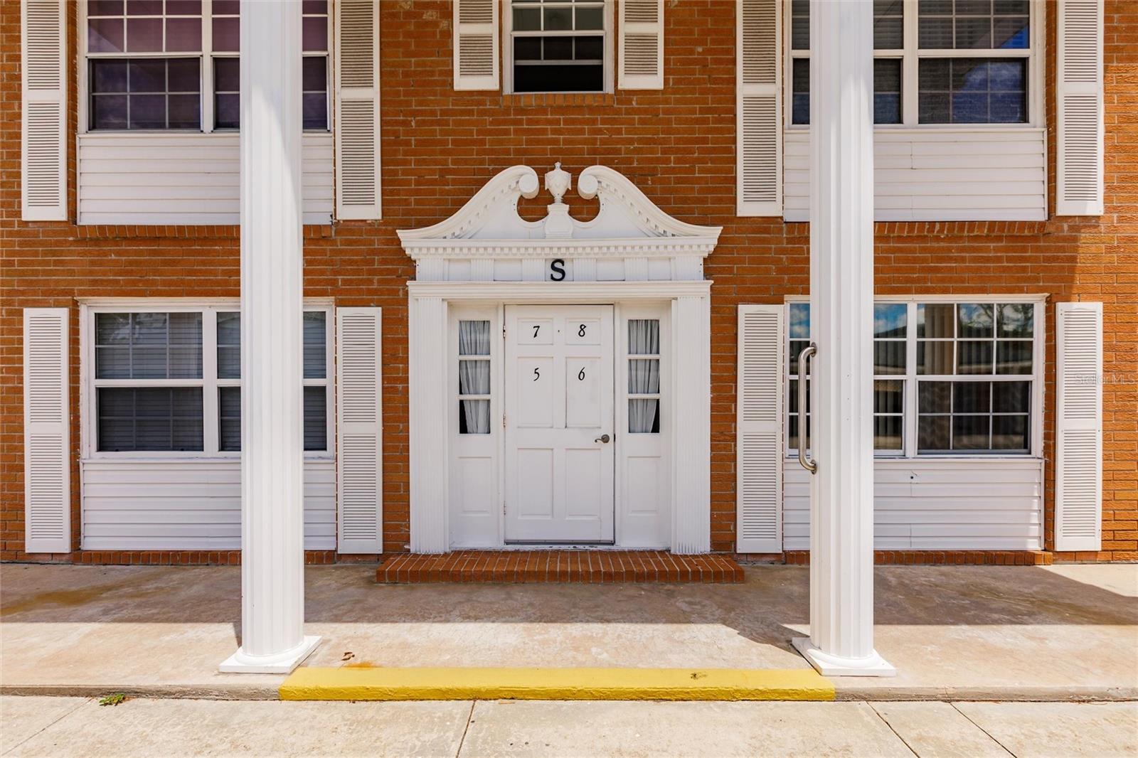 Image 41 of 42 For 4158 Tamiami Trail S-6