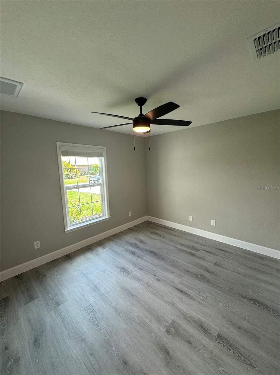 Image 10 of 14 For 16096 Quiche Court