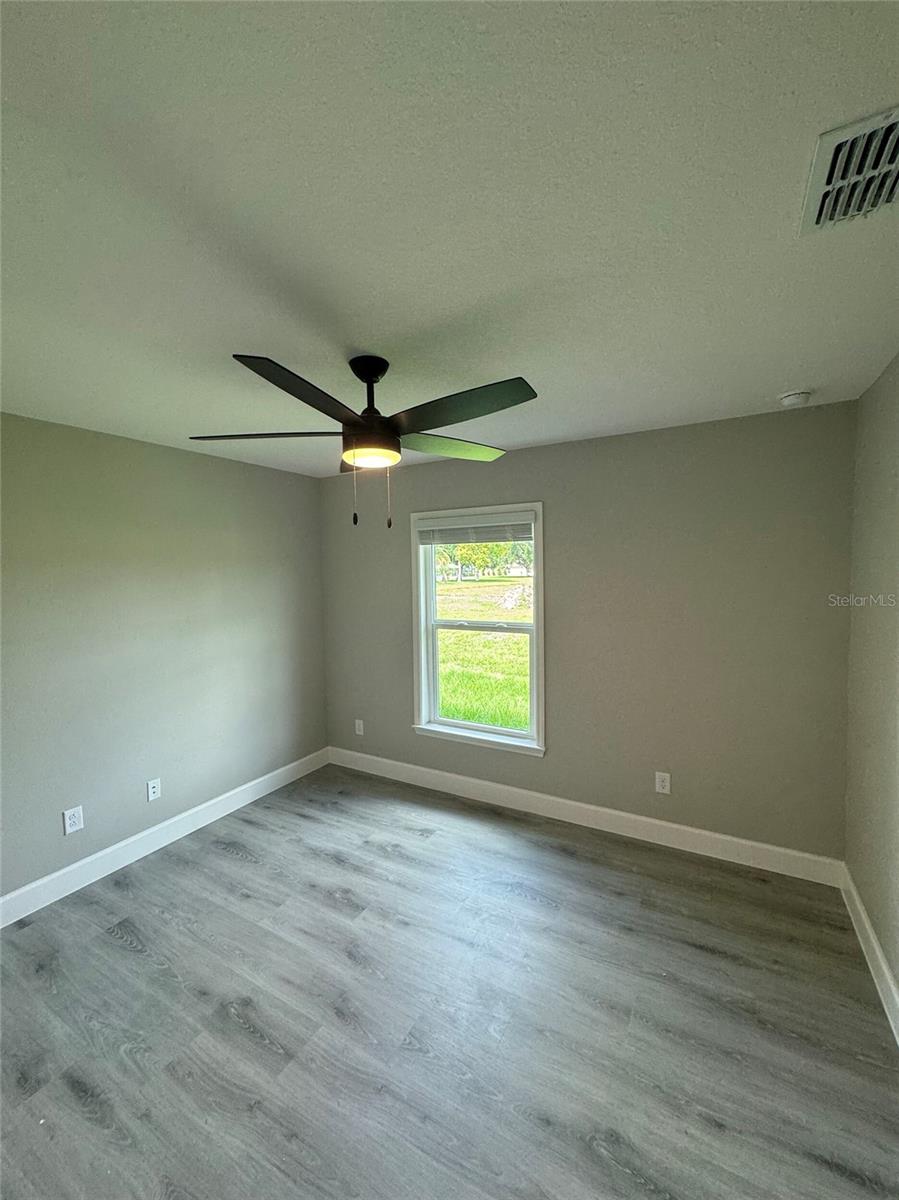 Image 6 of 14 For 16096 Quiche Court