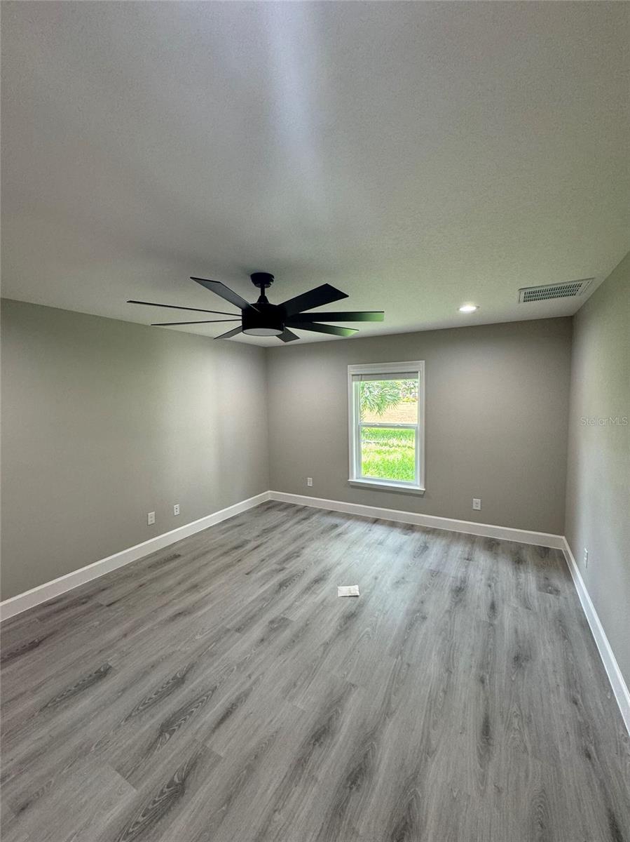 Image 9 of 14 For 16096 Quiche Court