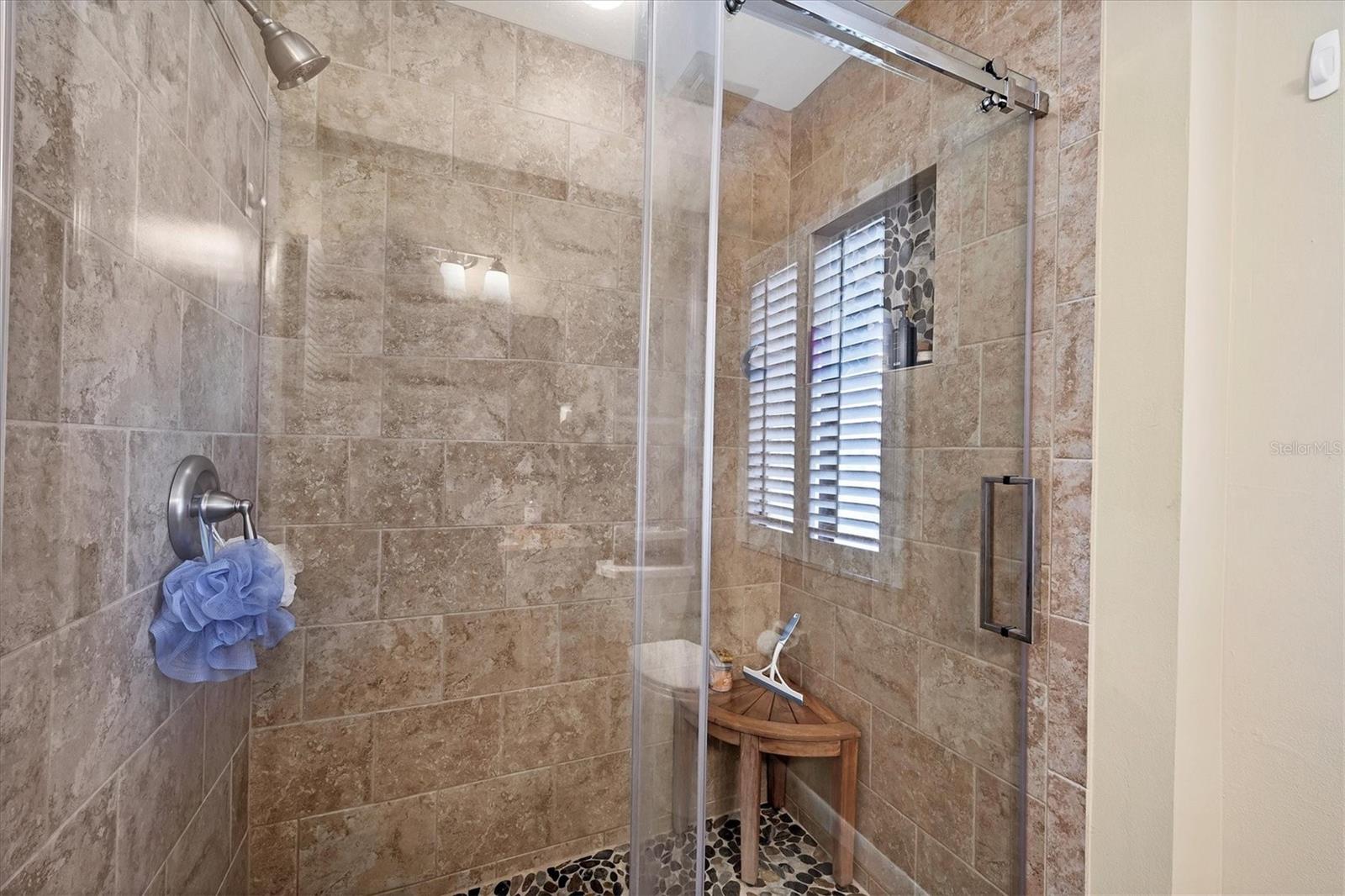 Image 21 of 45 For 1839 Settlers Drive B-6