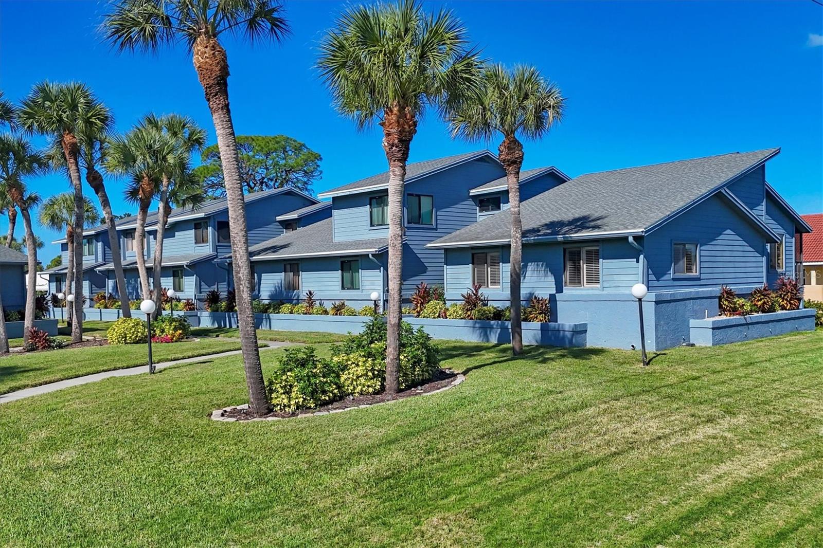 Image 33 of 45 For 1839 Settlers Drive B-6