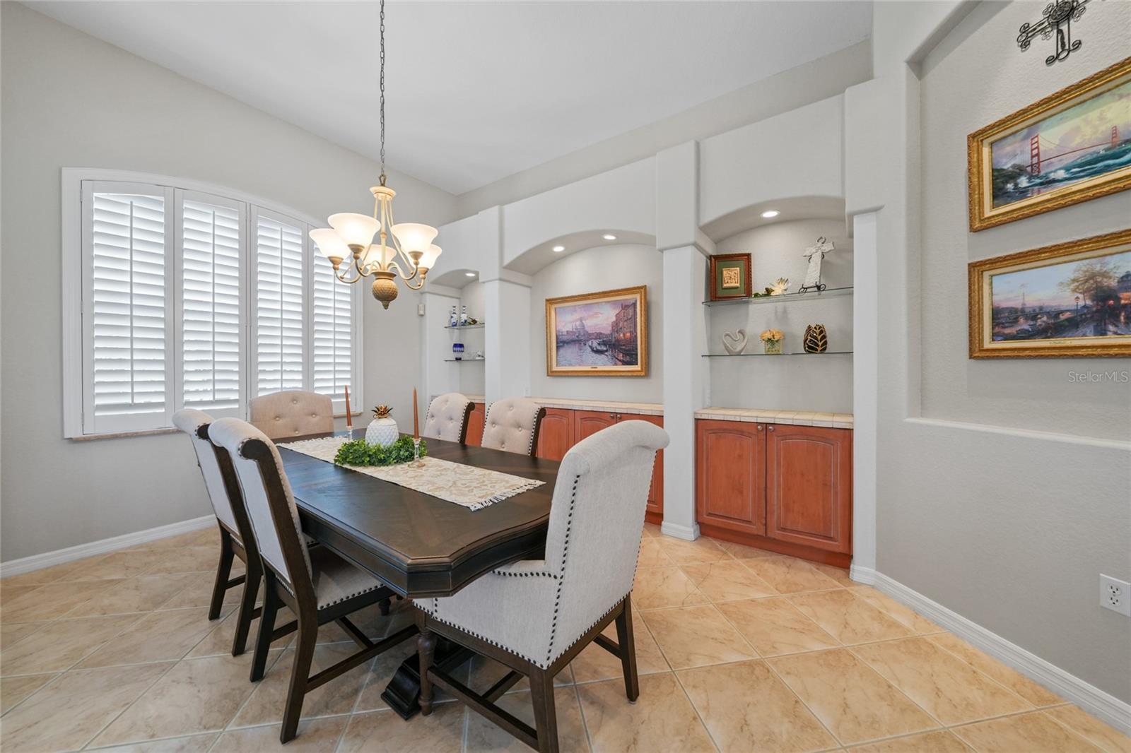 Image 13 of 64 For 3182 Lake View Boulevard